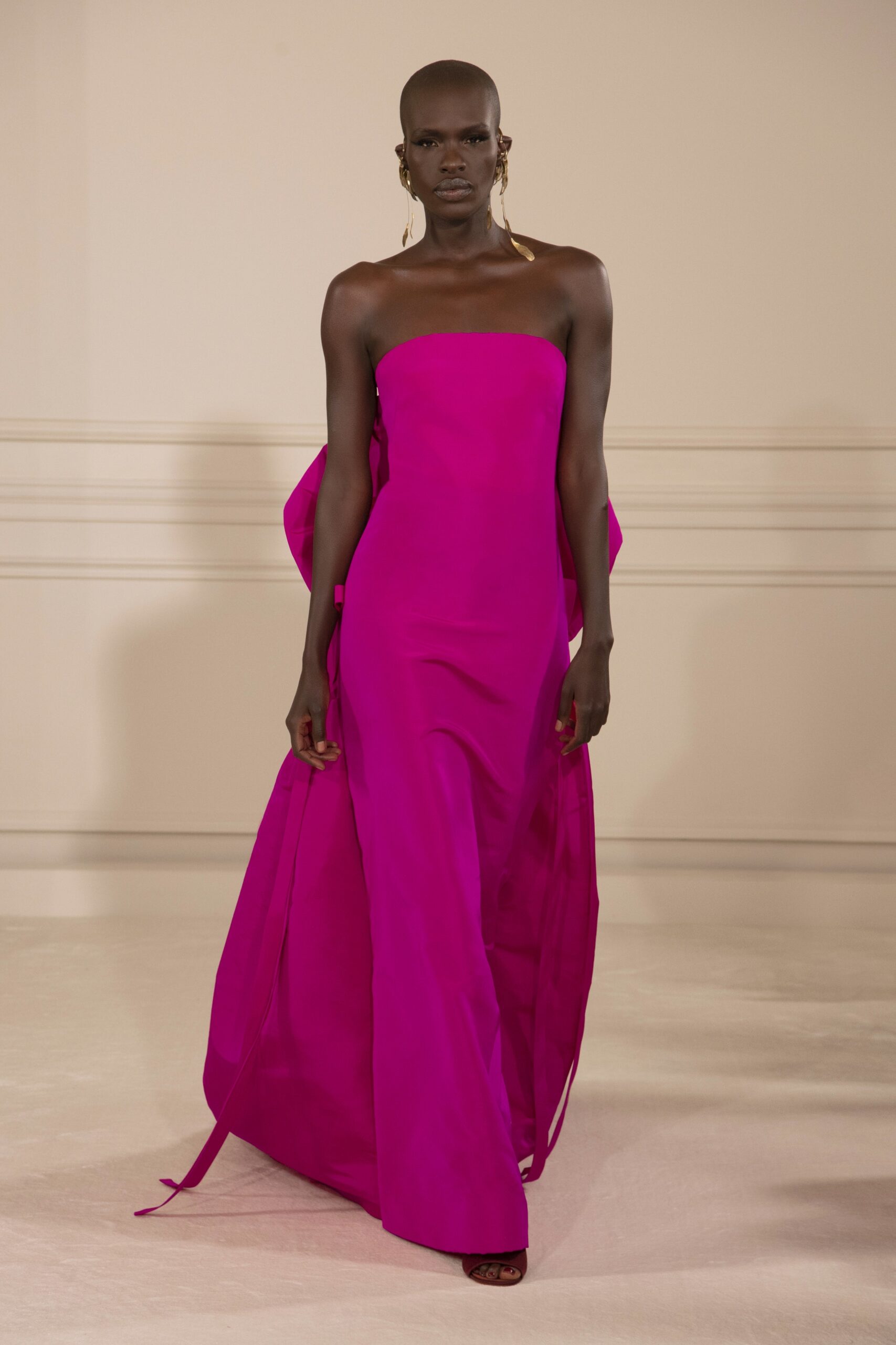 Valentino S/S 22 Couture Look 50