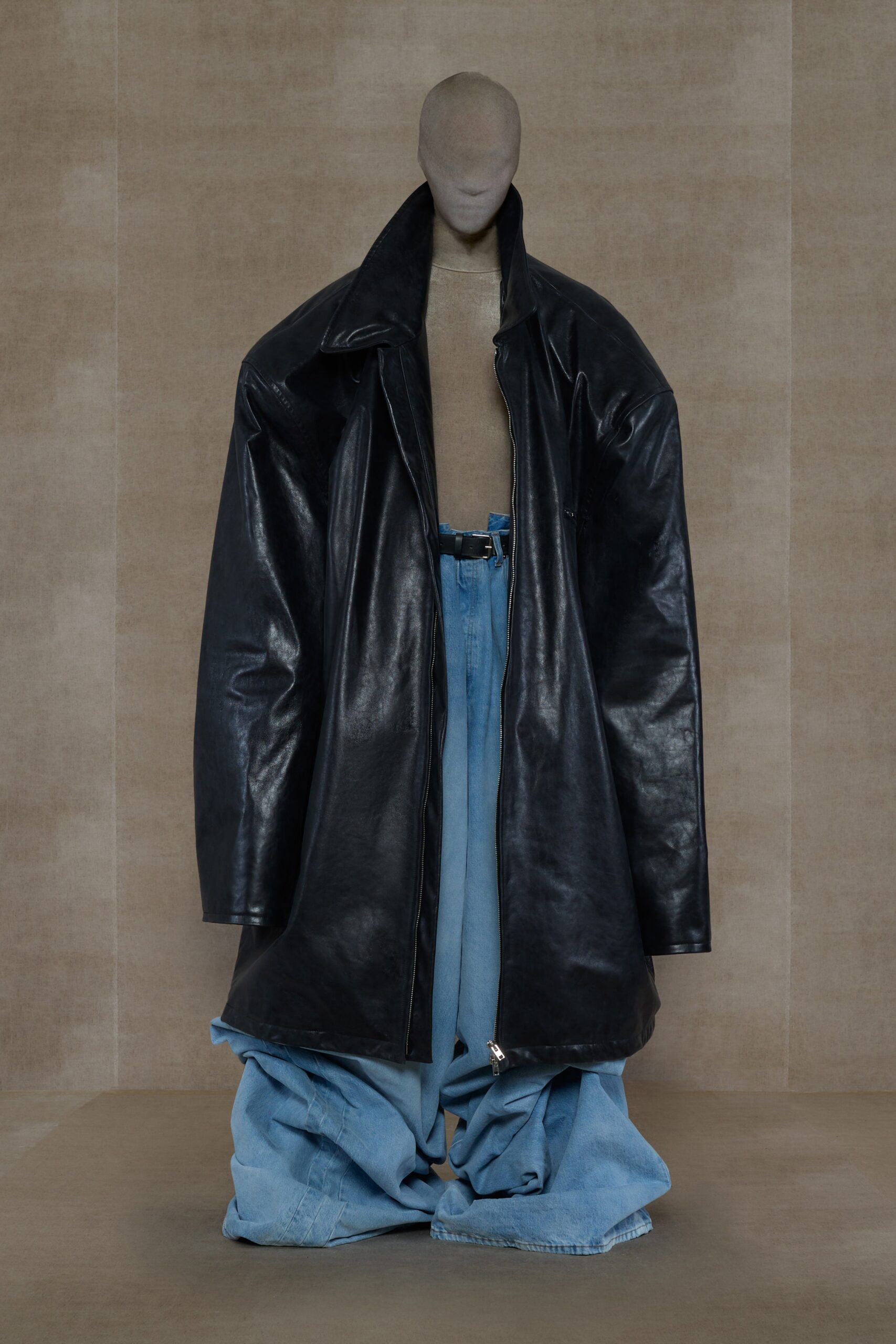 Vetements S/S 24 Menswear Look 70