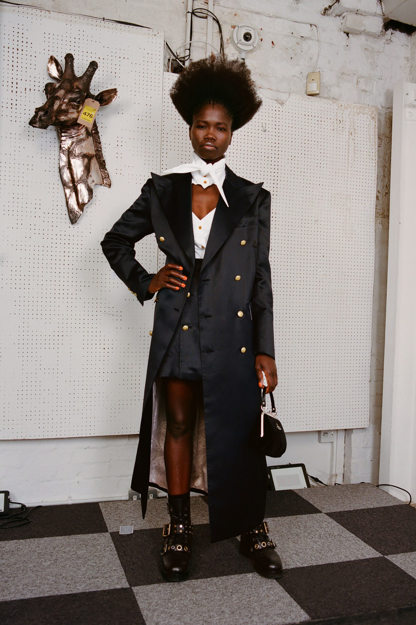 Vivienne Westwood F/W 22 Look 51