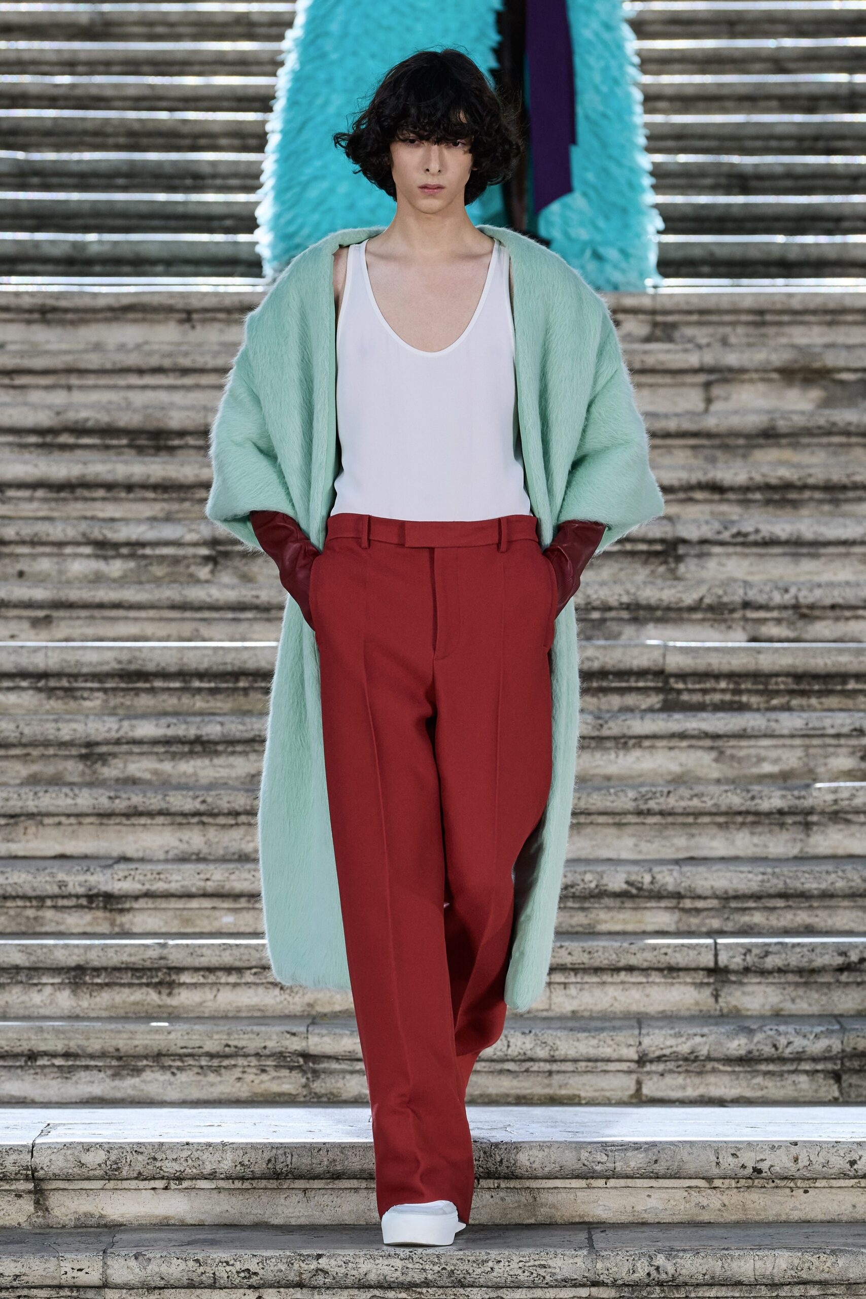 Valentino F/W 22 Couture Look 52