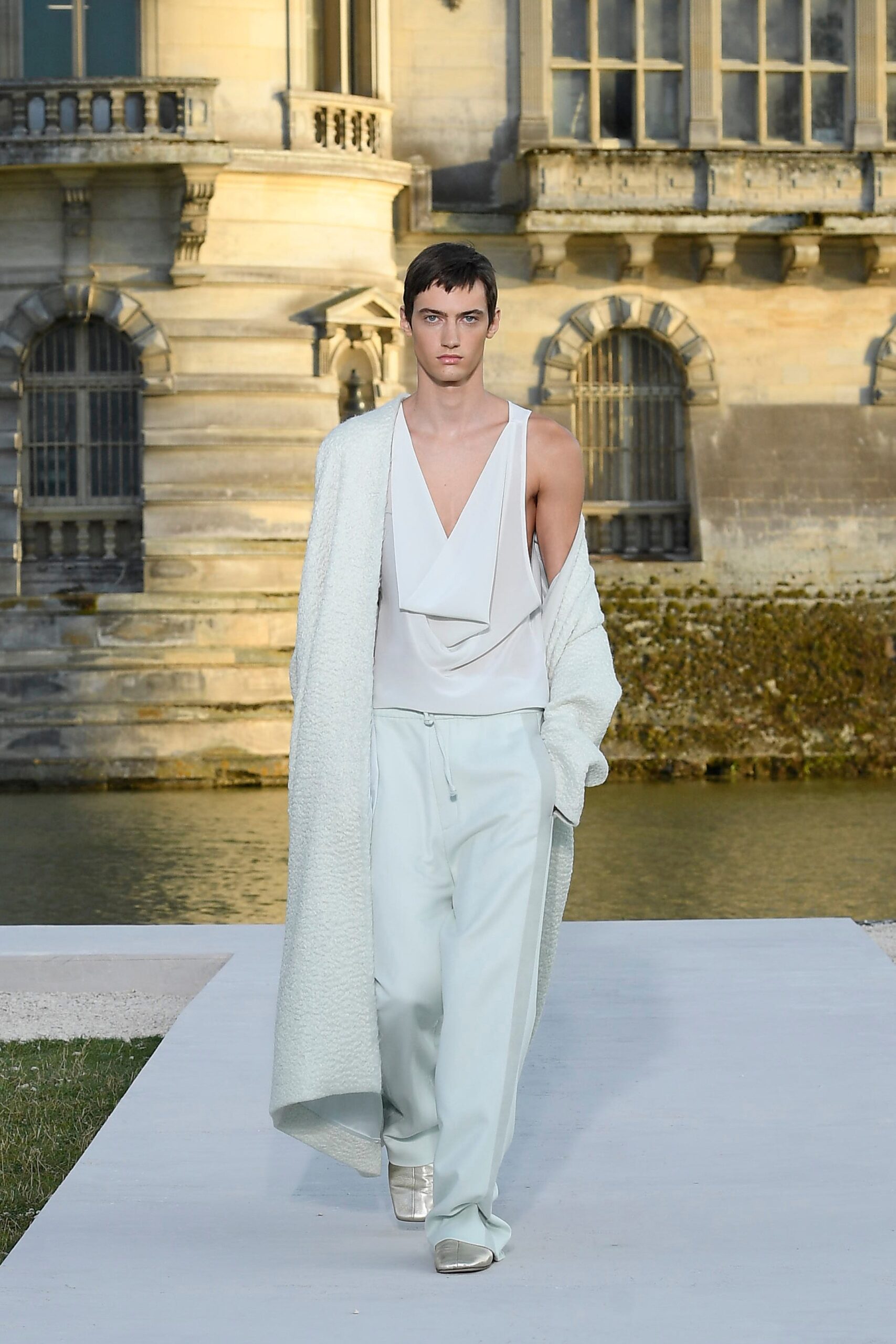 Valentino F/W 23 Couture Look 52