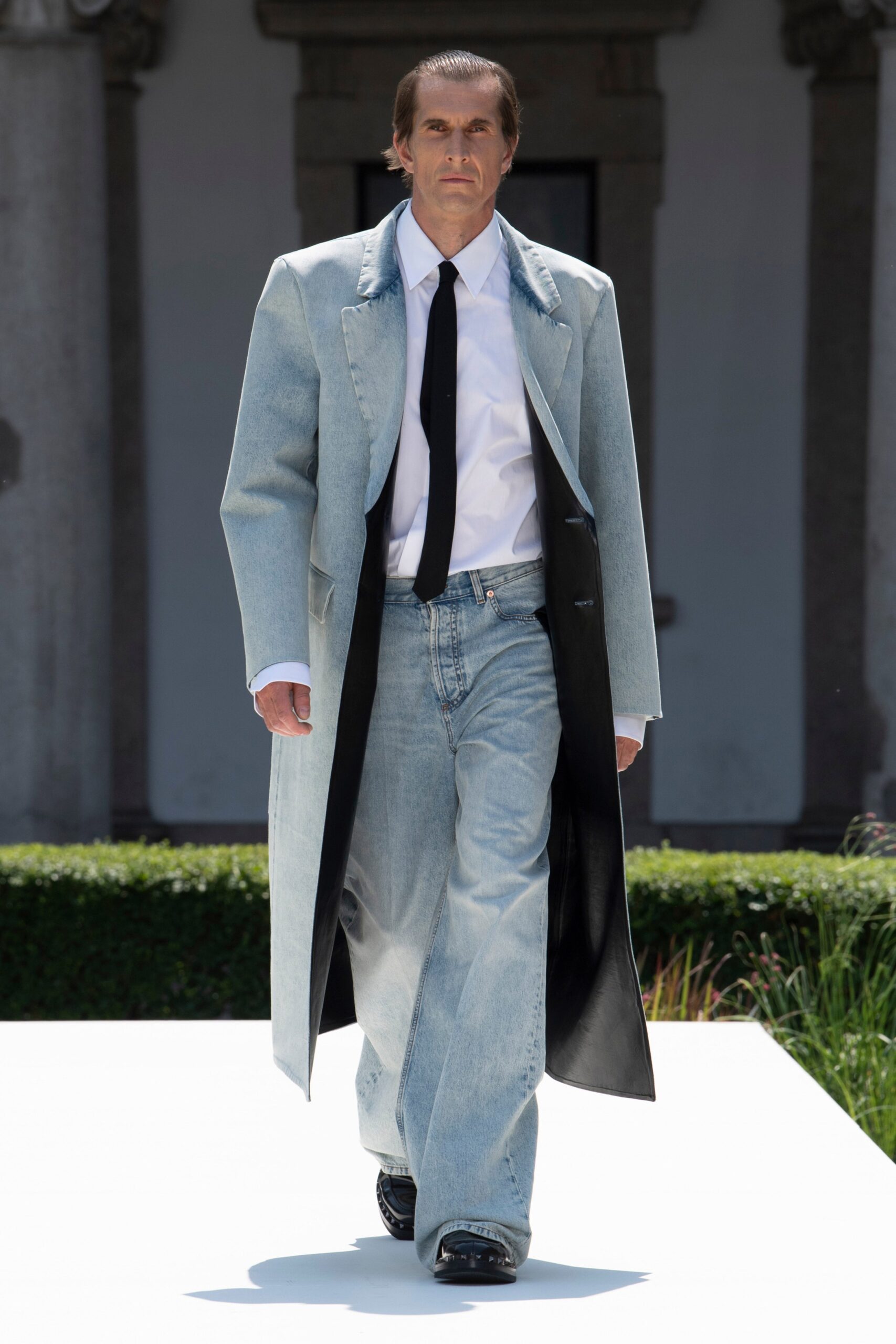 Valentino S/S 24 Menswear Look 52