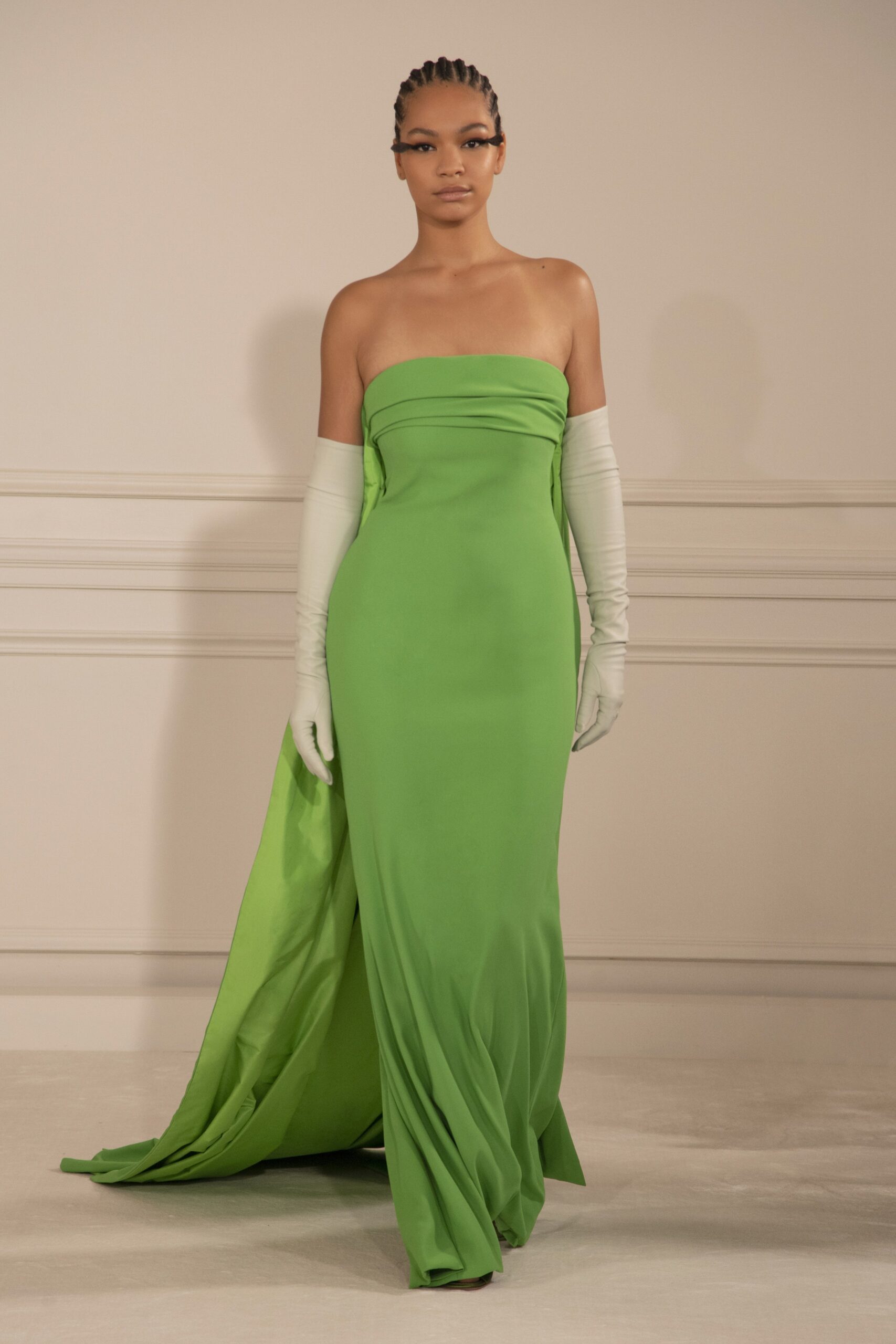 Valentino S/S 22 Couture Look 53