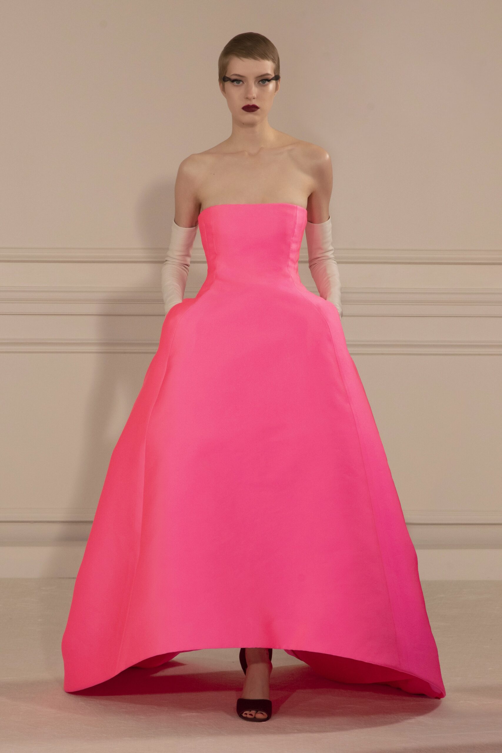 Valentino S/S 22 Couture Look 54
