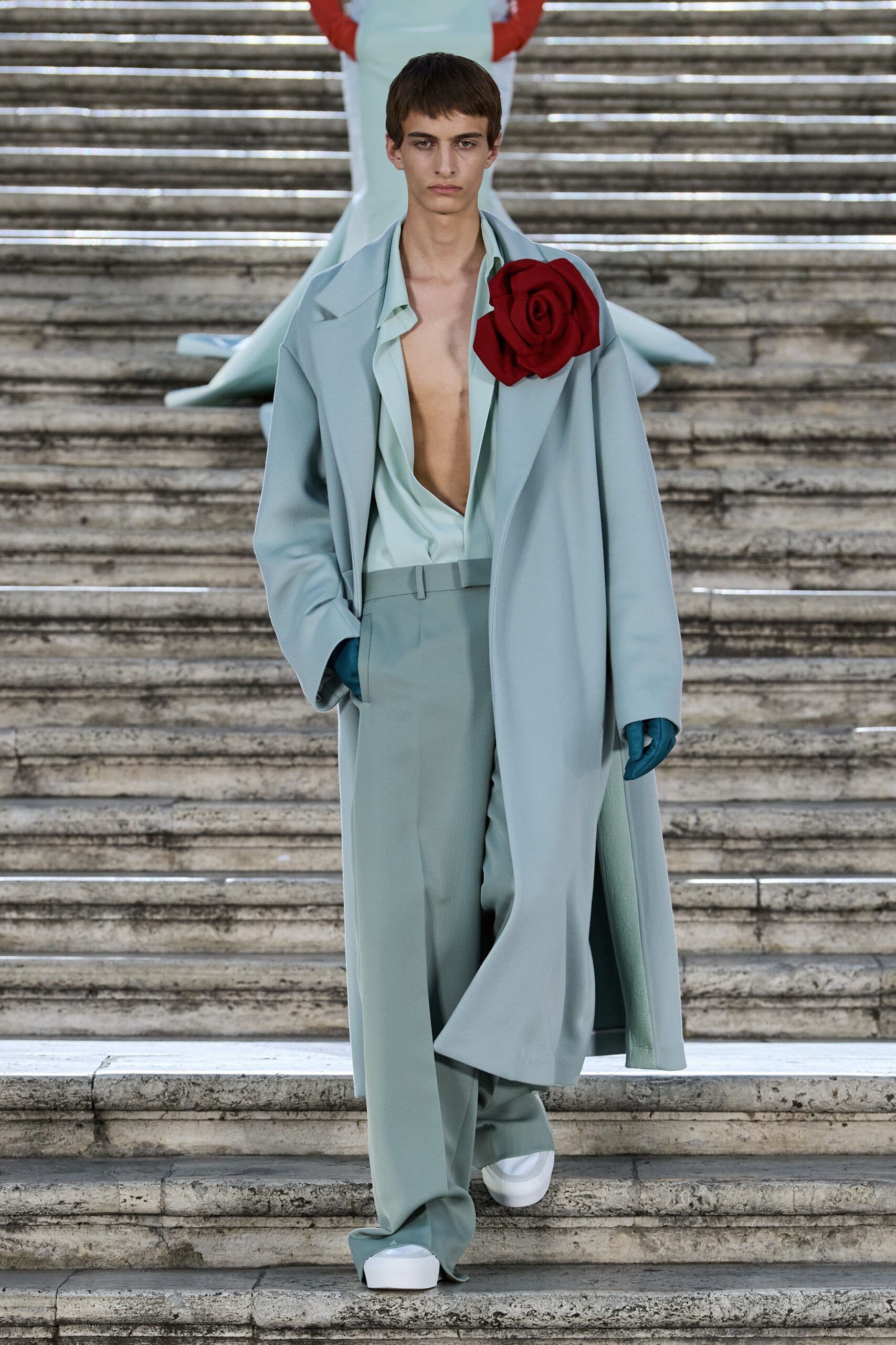 Valentino F/W 22 Couture Look 54
