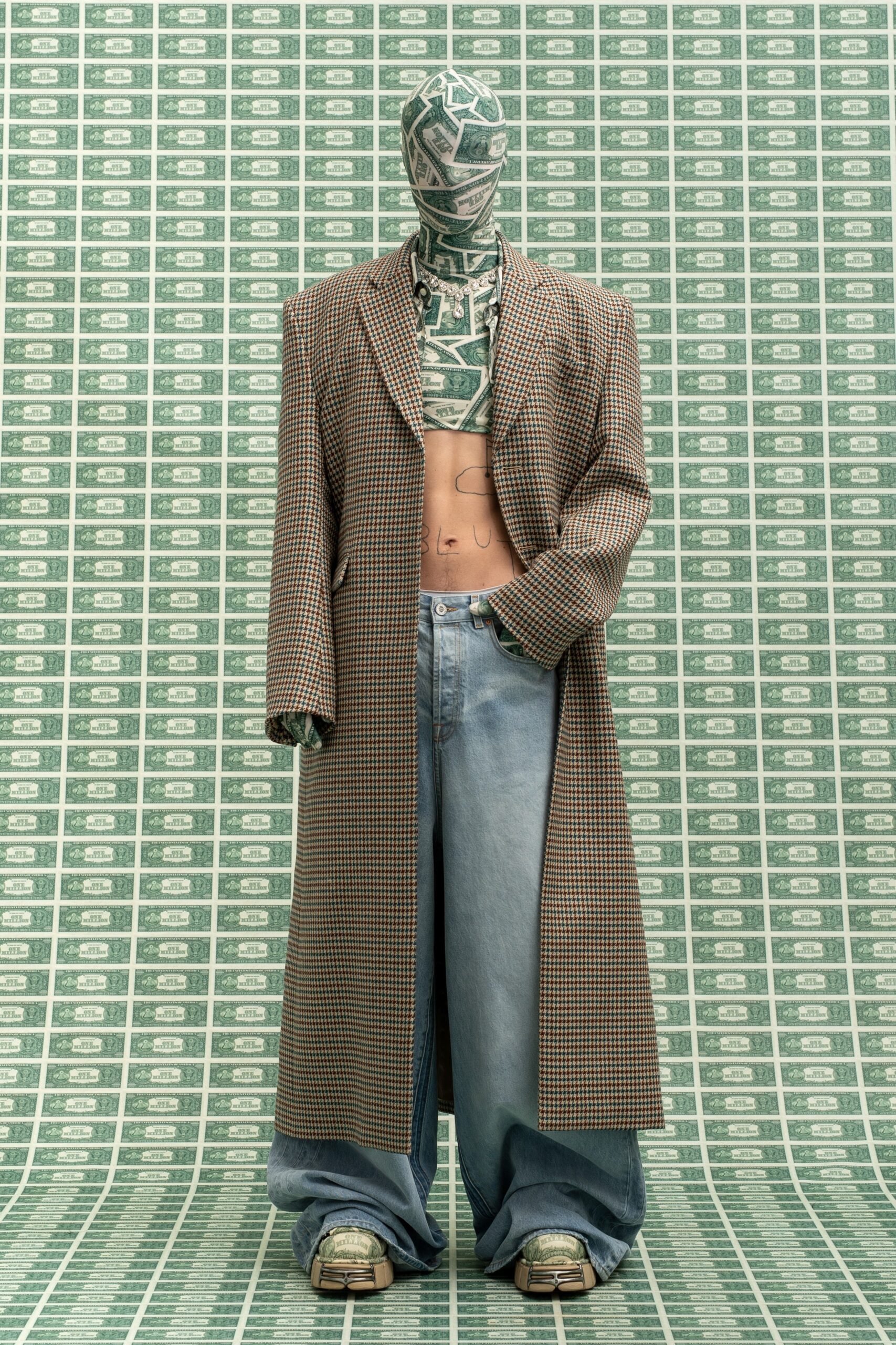 Vetements F/W 22 Look 56
