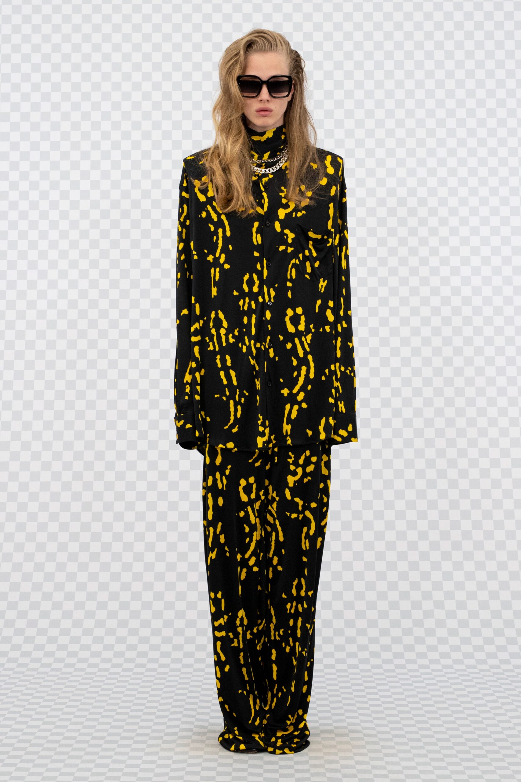 Vetements S/S 22 Look 56