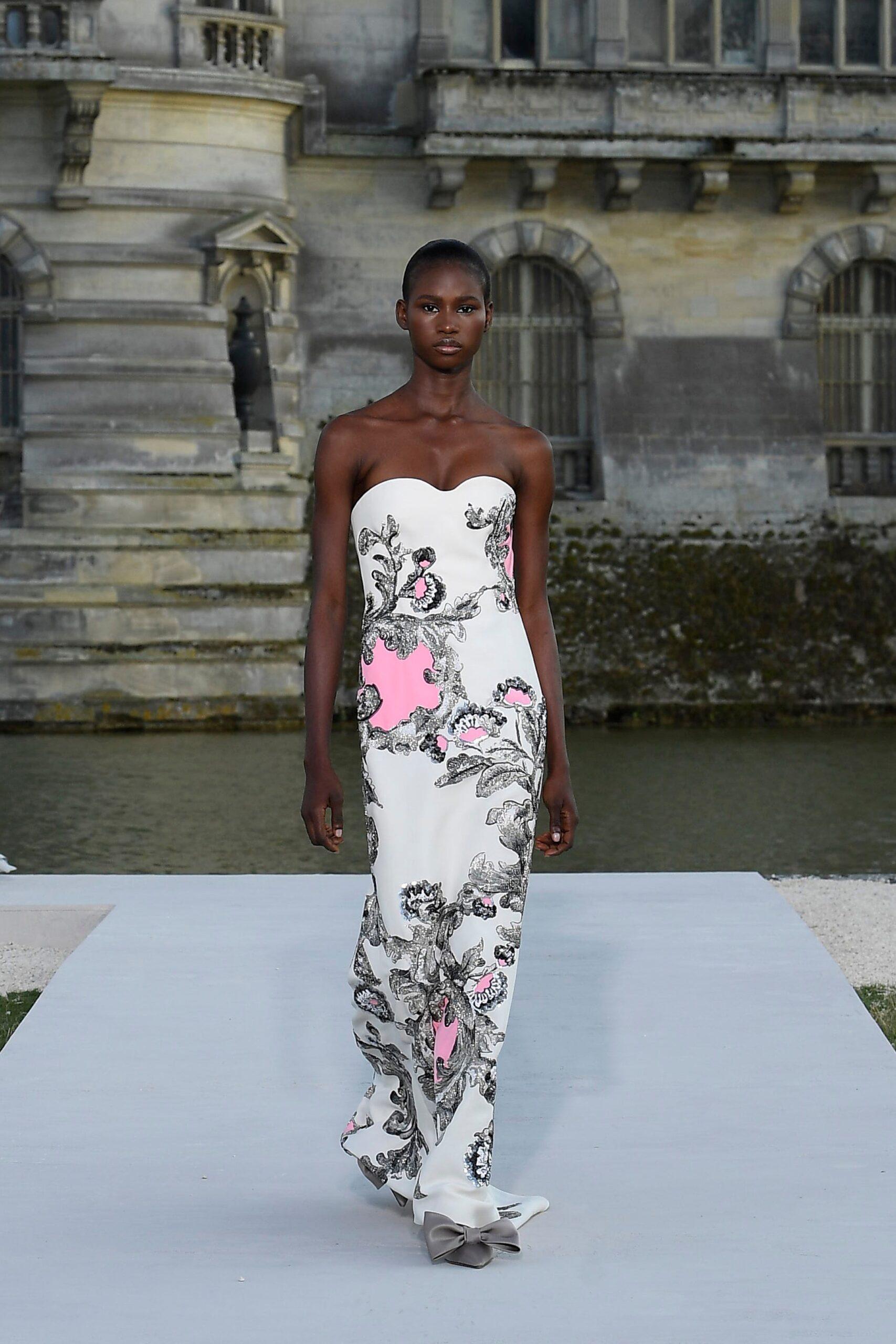 Valentino F/W 23 Couture Look 56