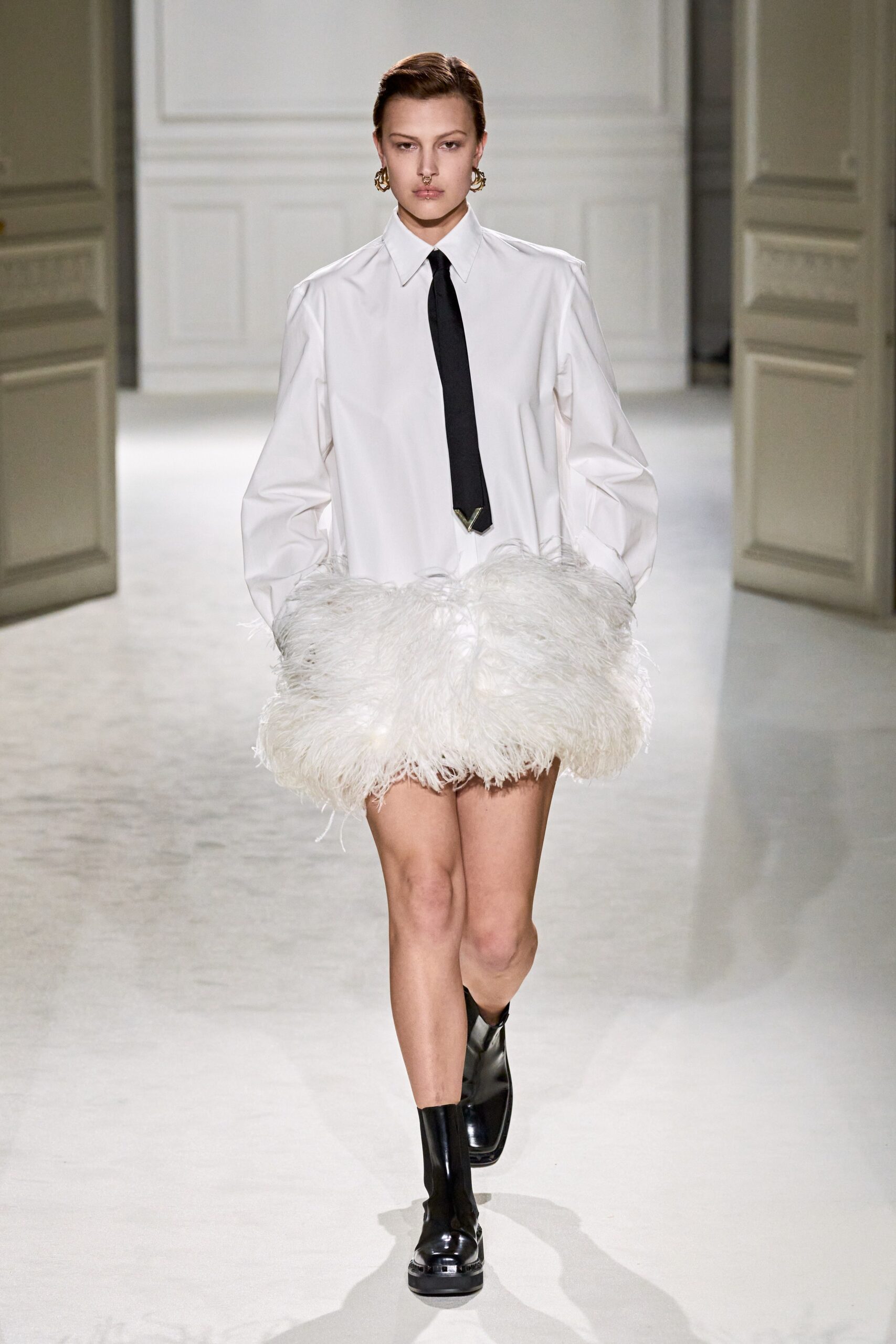 Valentino F/W 23 Look 56