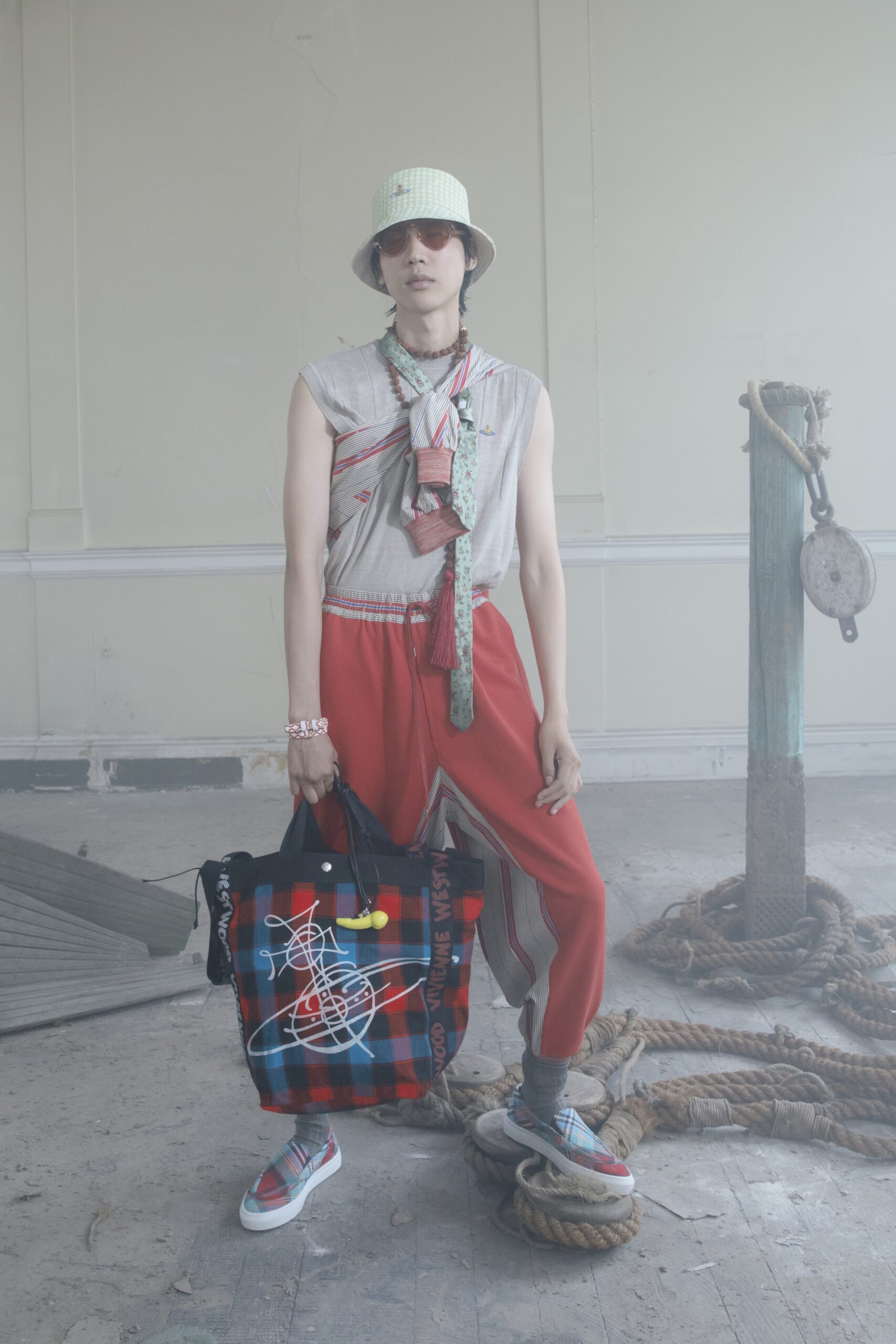 Vivienne Westwood S/S 22 Look 58