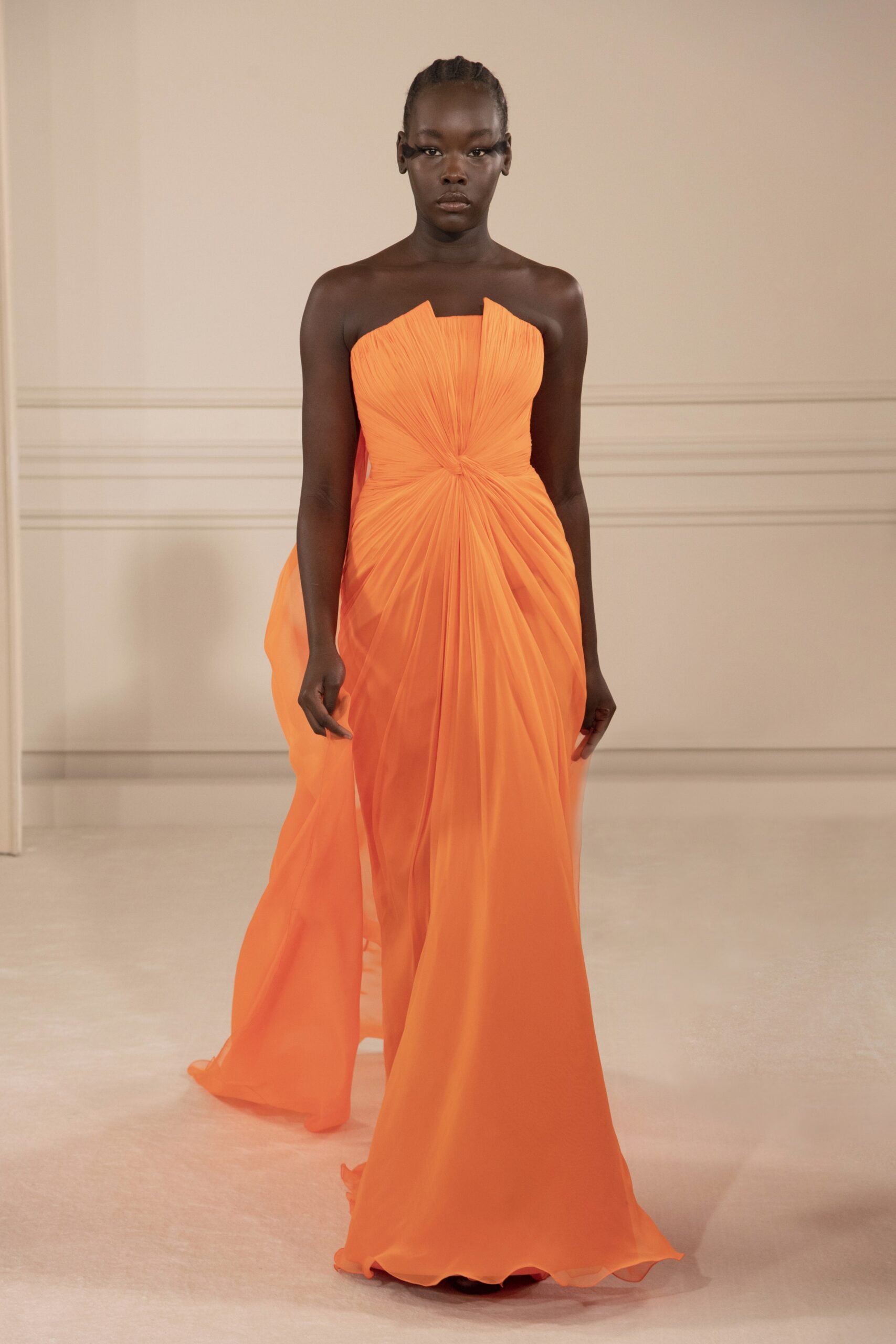 Valentino S/S 22 Couture Look 60