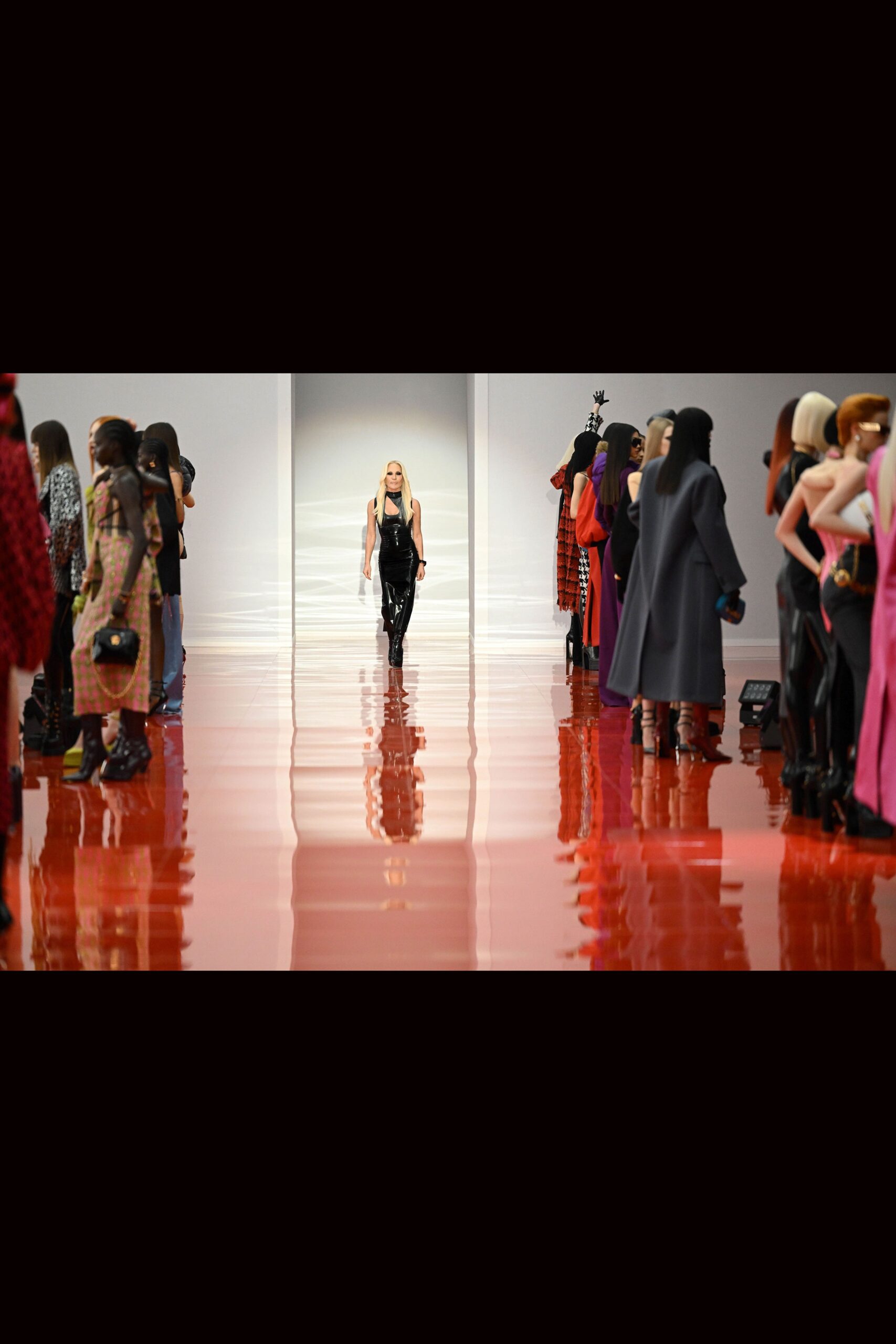 Versace F/W 22 Look 61