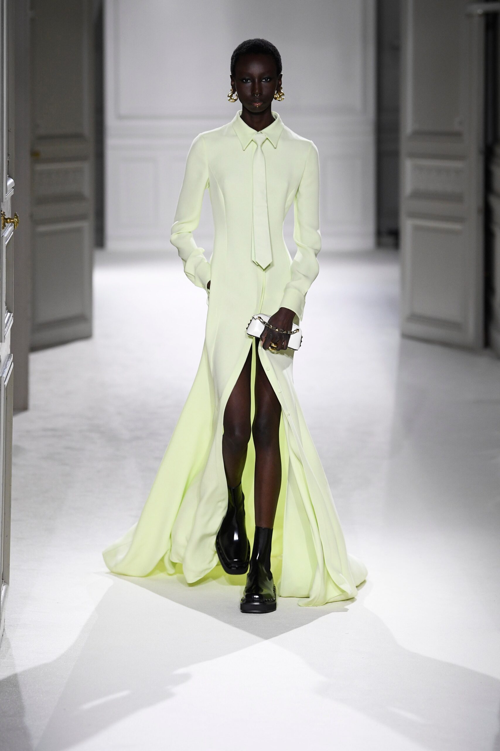 Valentino F/W 23 Look 62