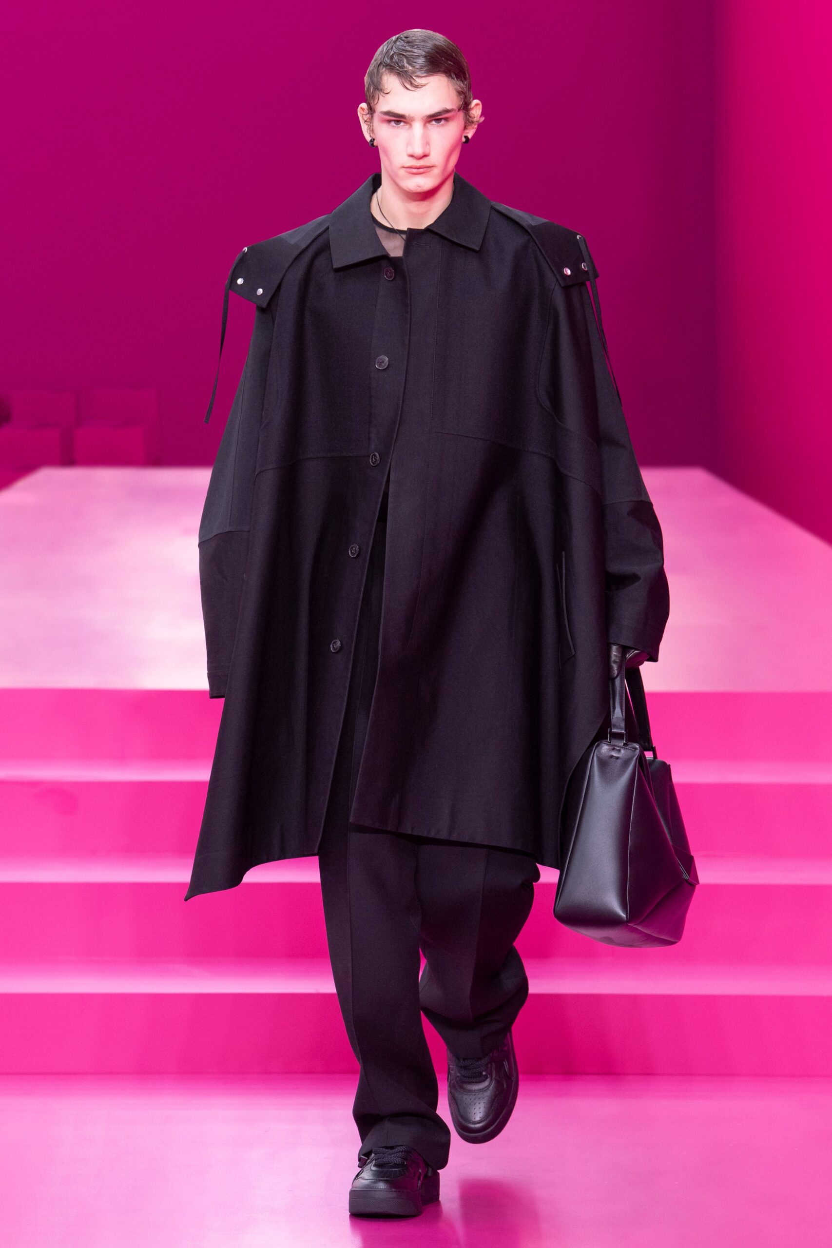 Valentino F/W 22 Look 62