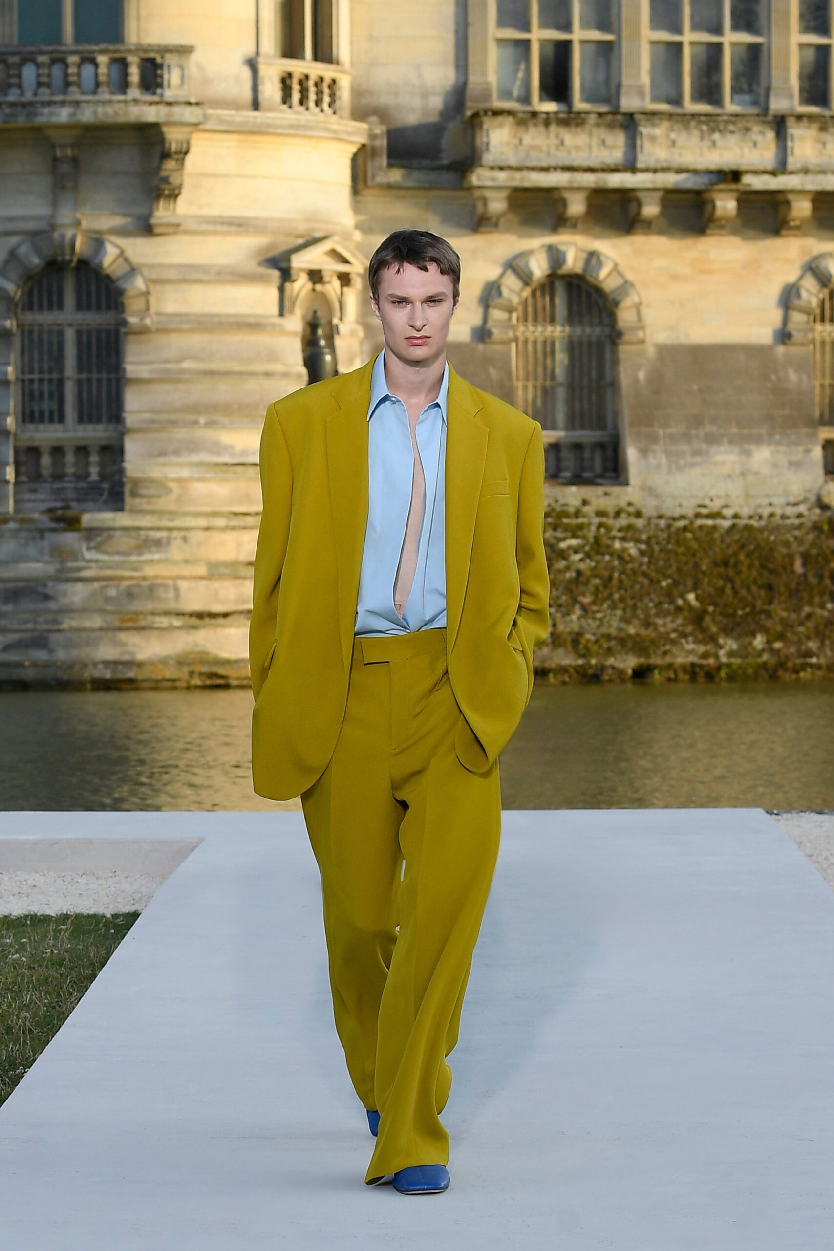 Valentino F/W 23 Couture Look 64