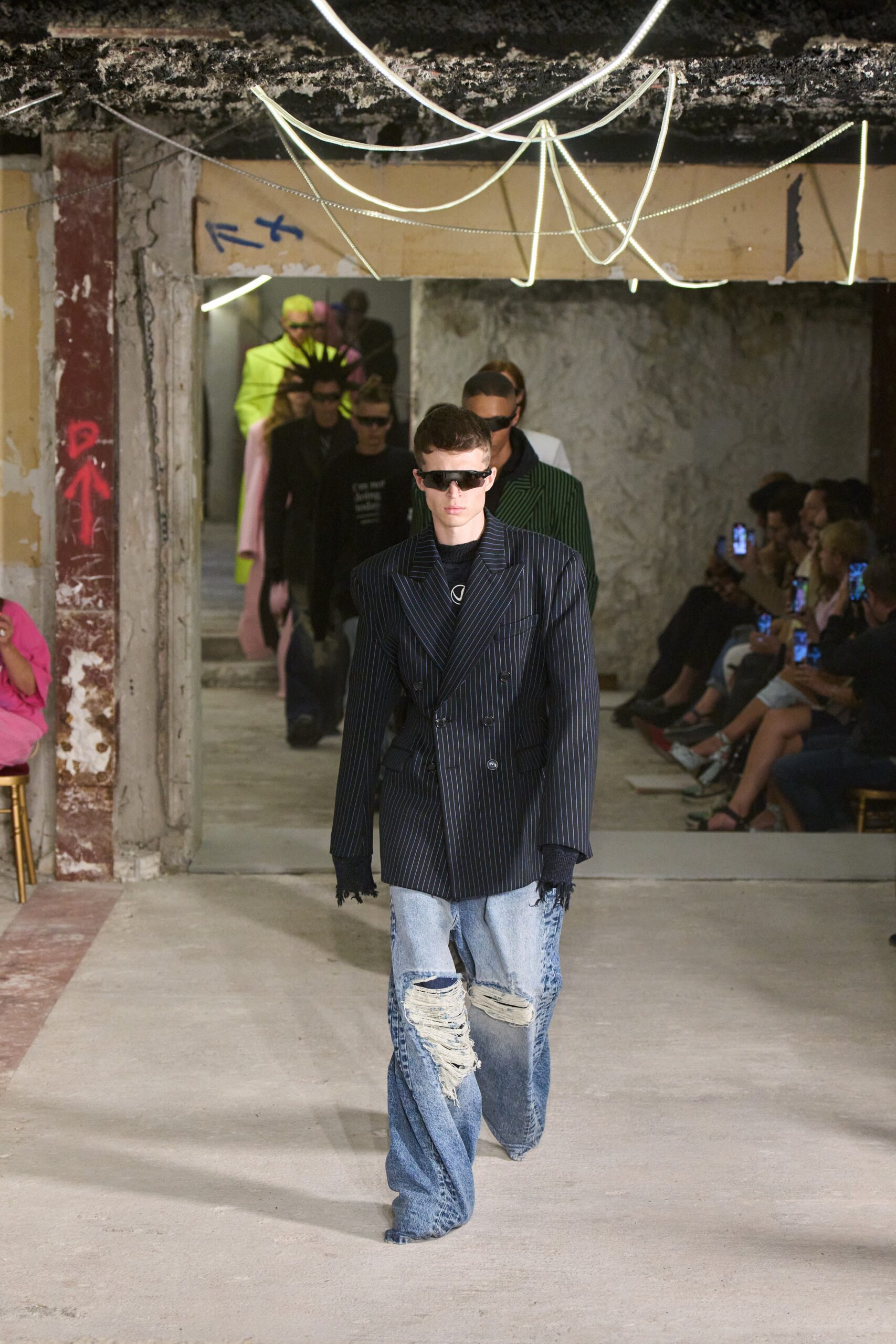Vetements S/S 23 Menswear Look 64