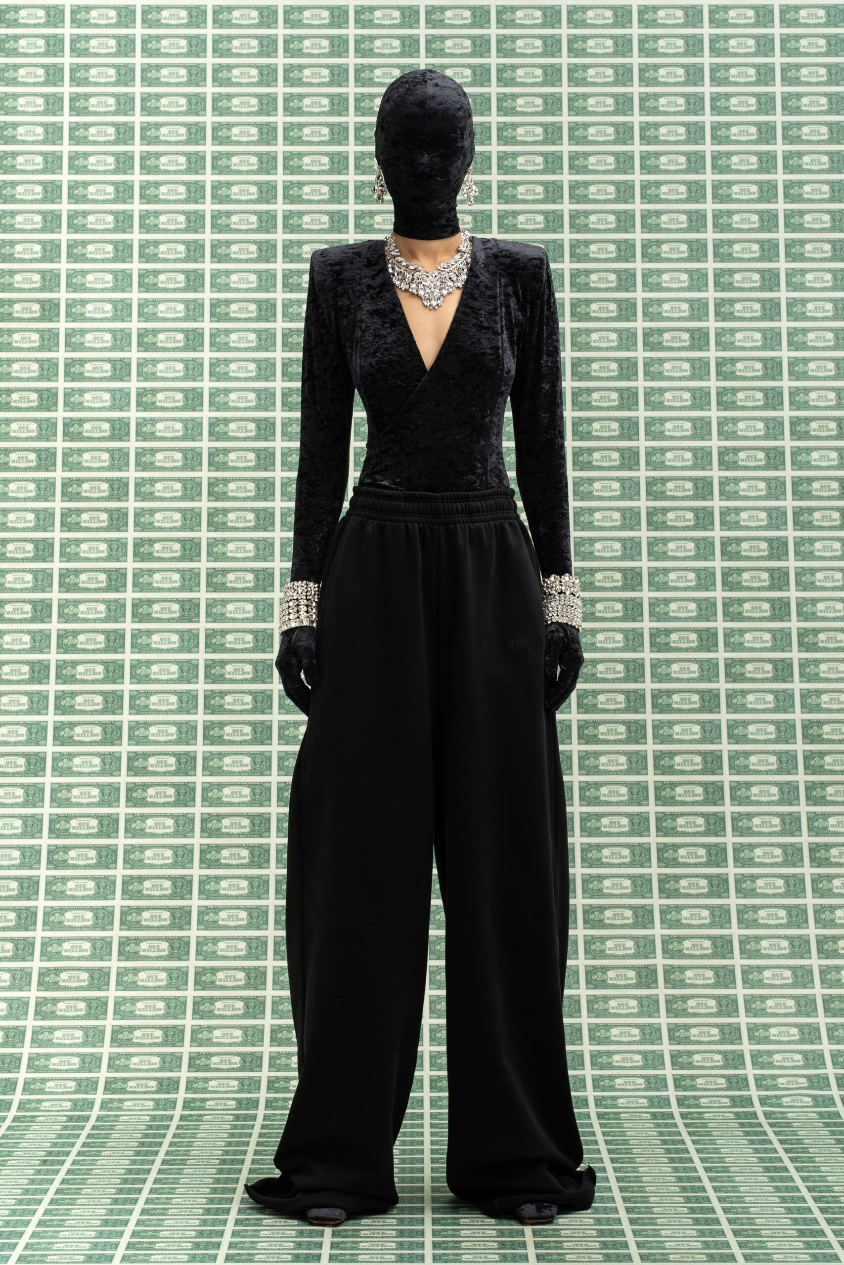 Vetements F/W 22 Look 65