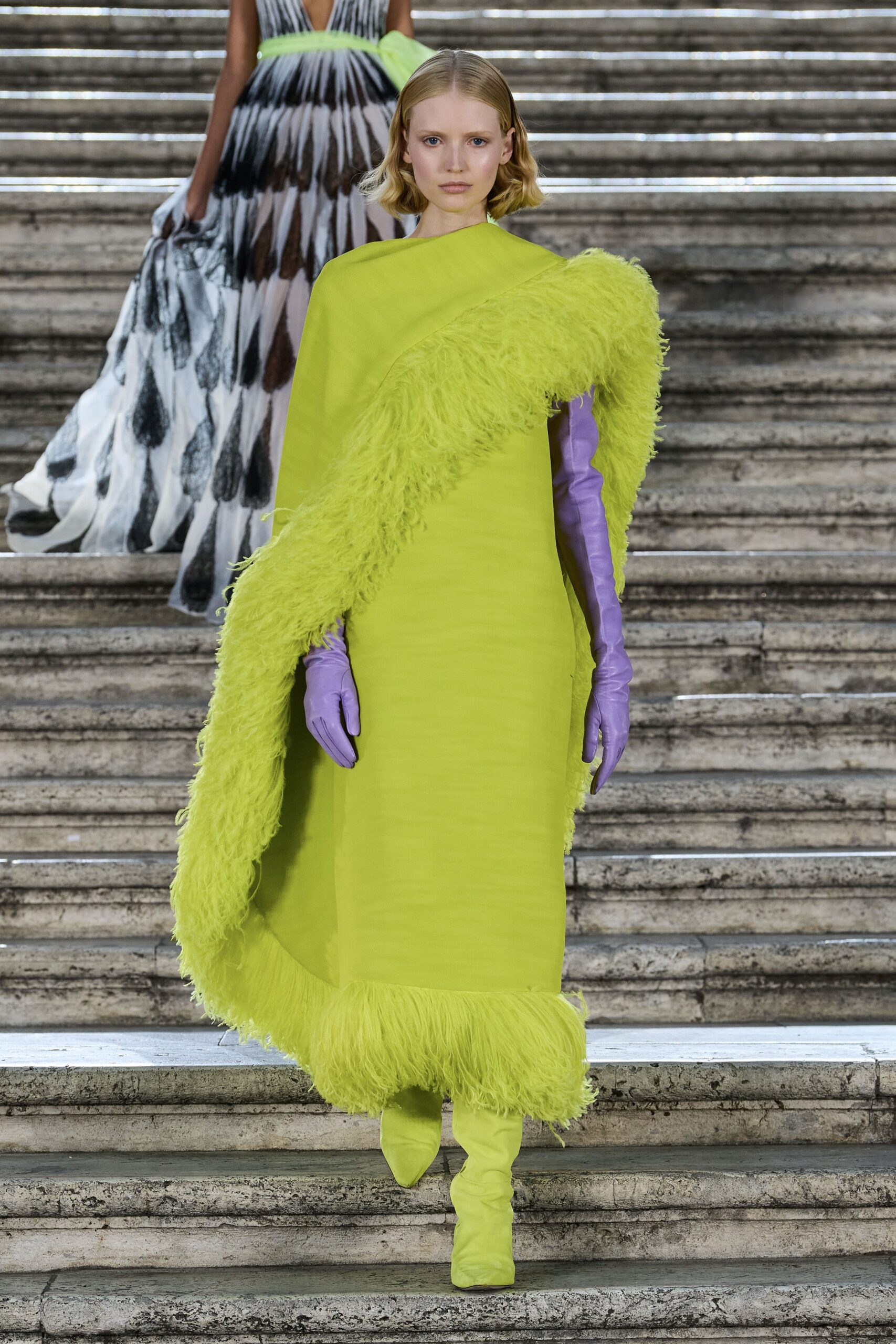 Valentino F/W 22 Couture Look 64