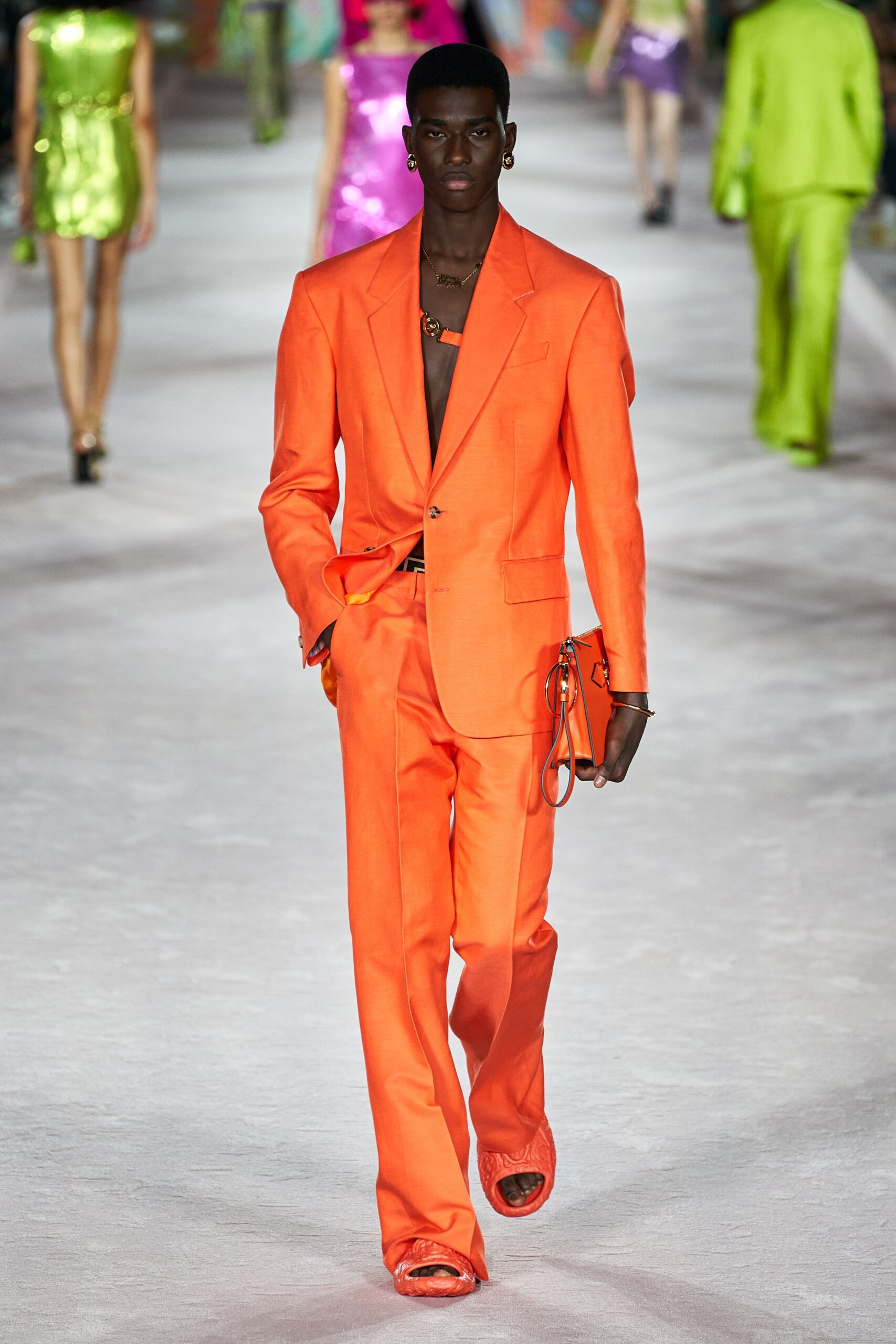 Versace S/S 22 Look 66
