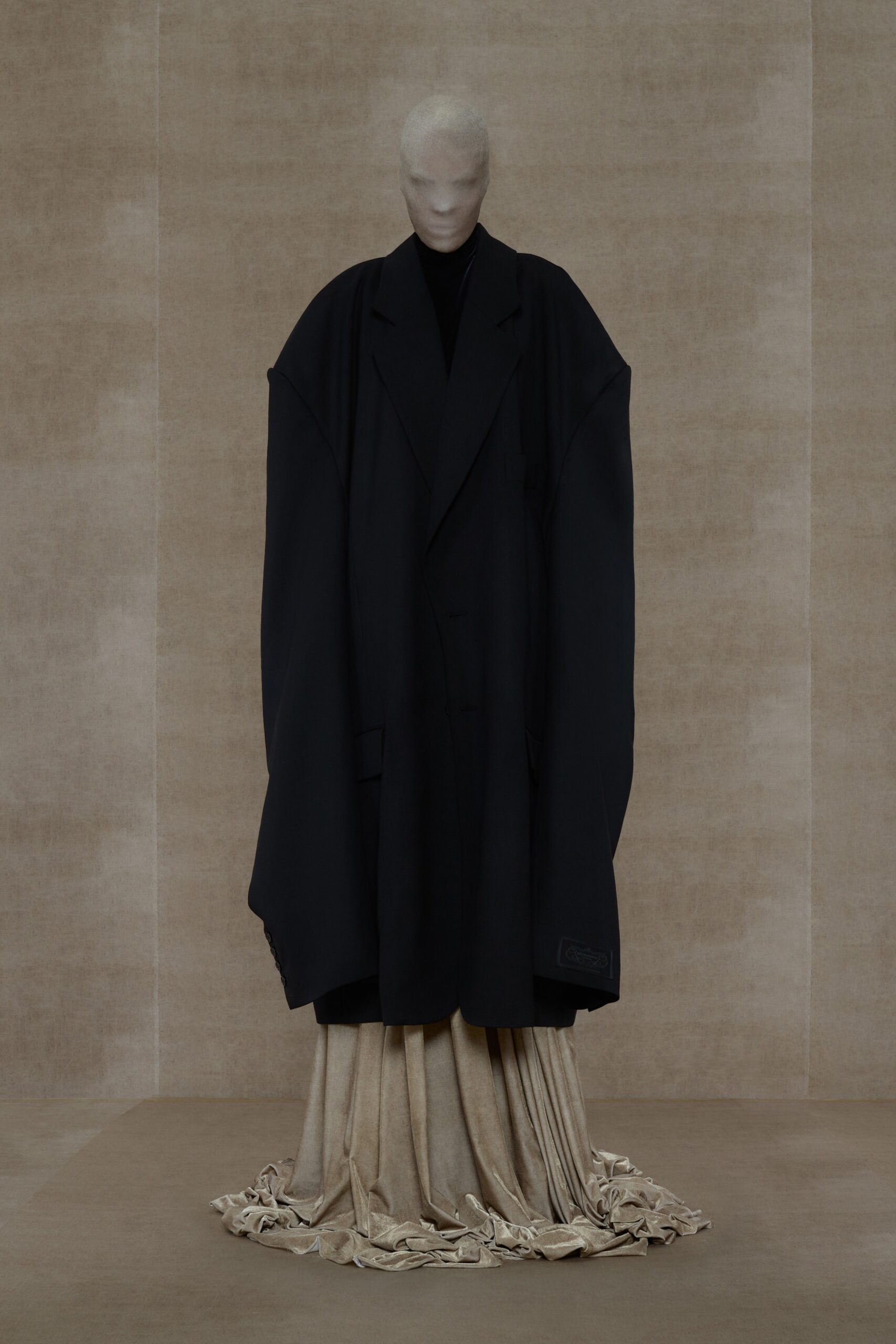 Vetements S/S 24 Menswear Look 87