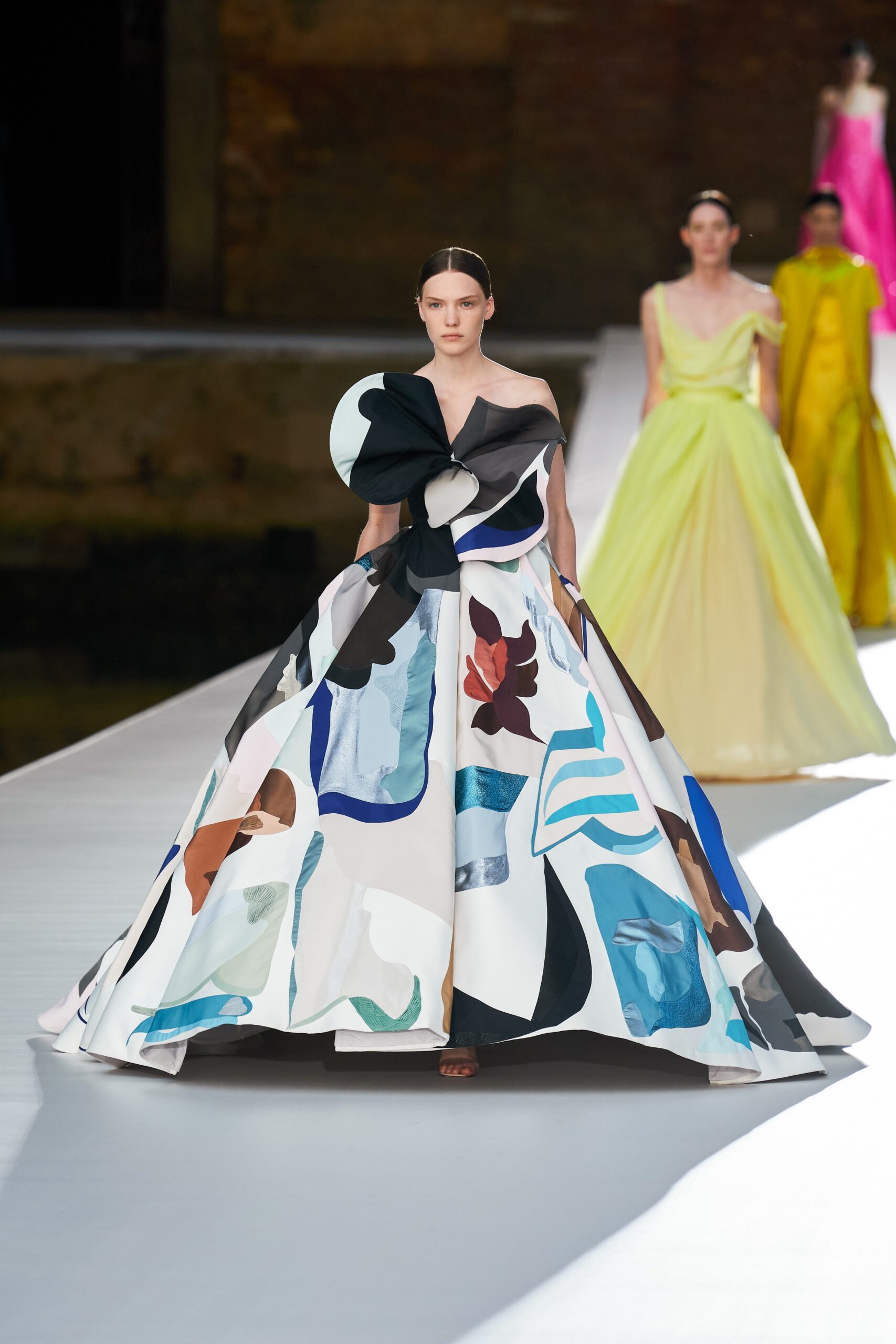 Valentino F/W 21 Couture Look 68
