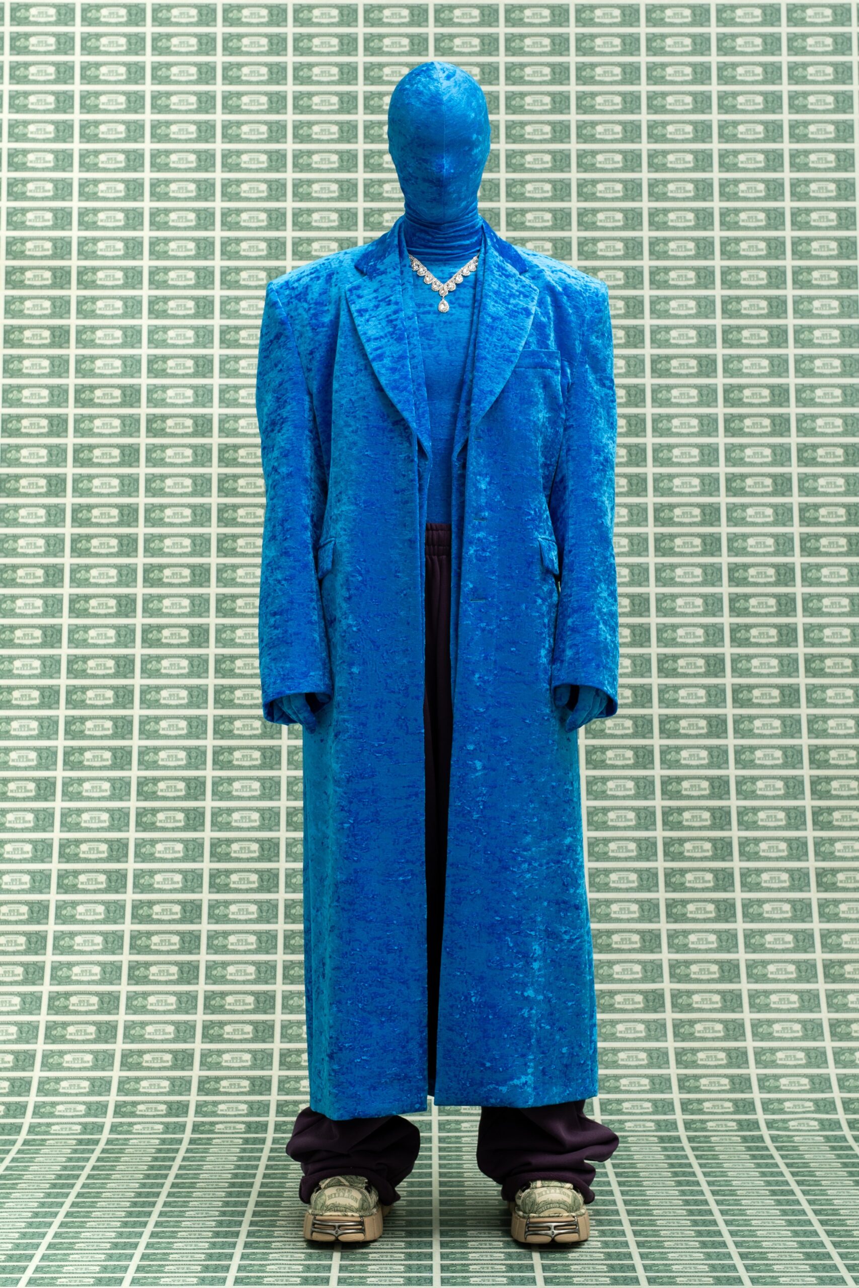Vetements F/W 22 Look 69