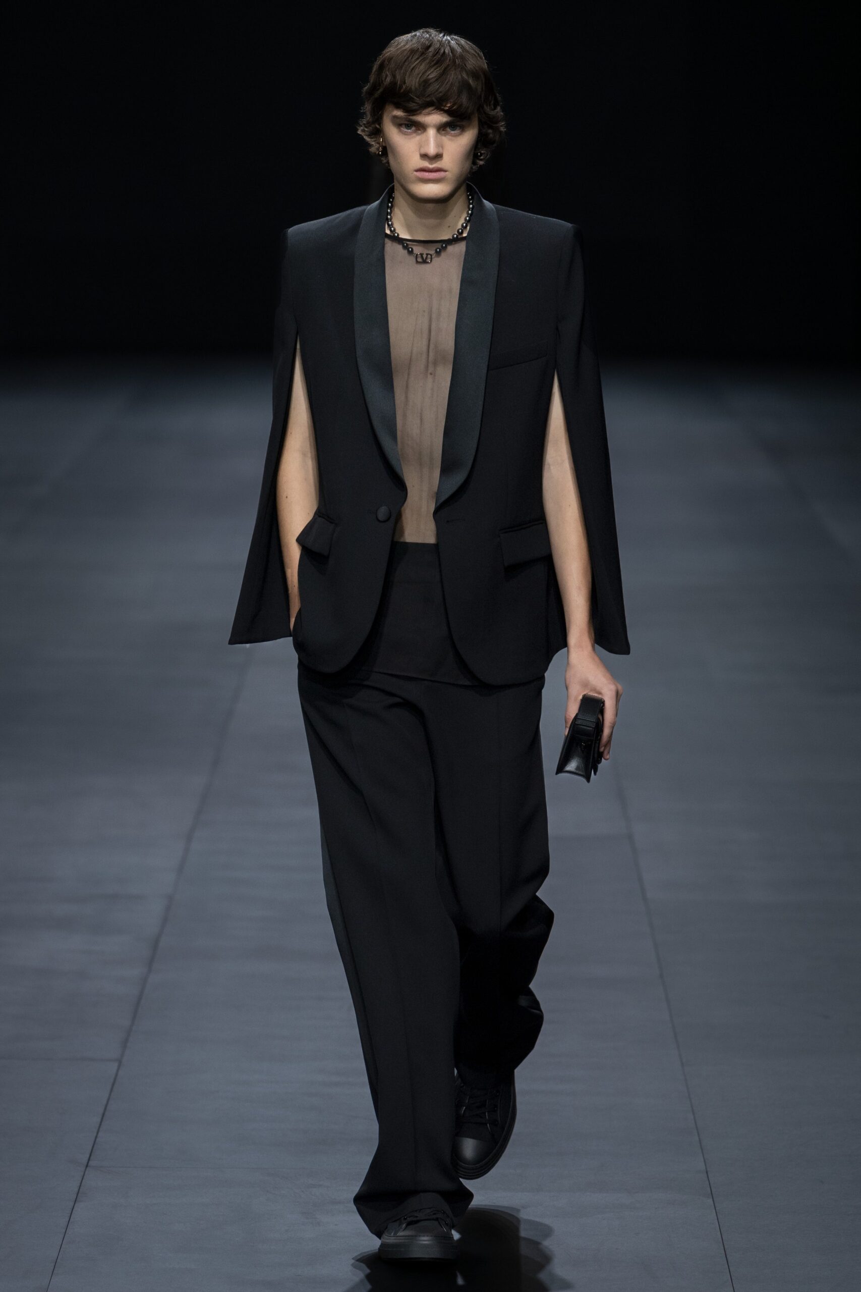 Valentino S/S 23 Look 69