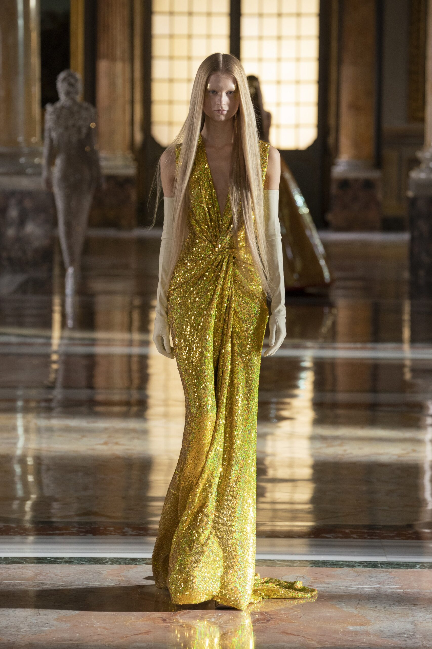Valentino S/S 21 Couture Look 72