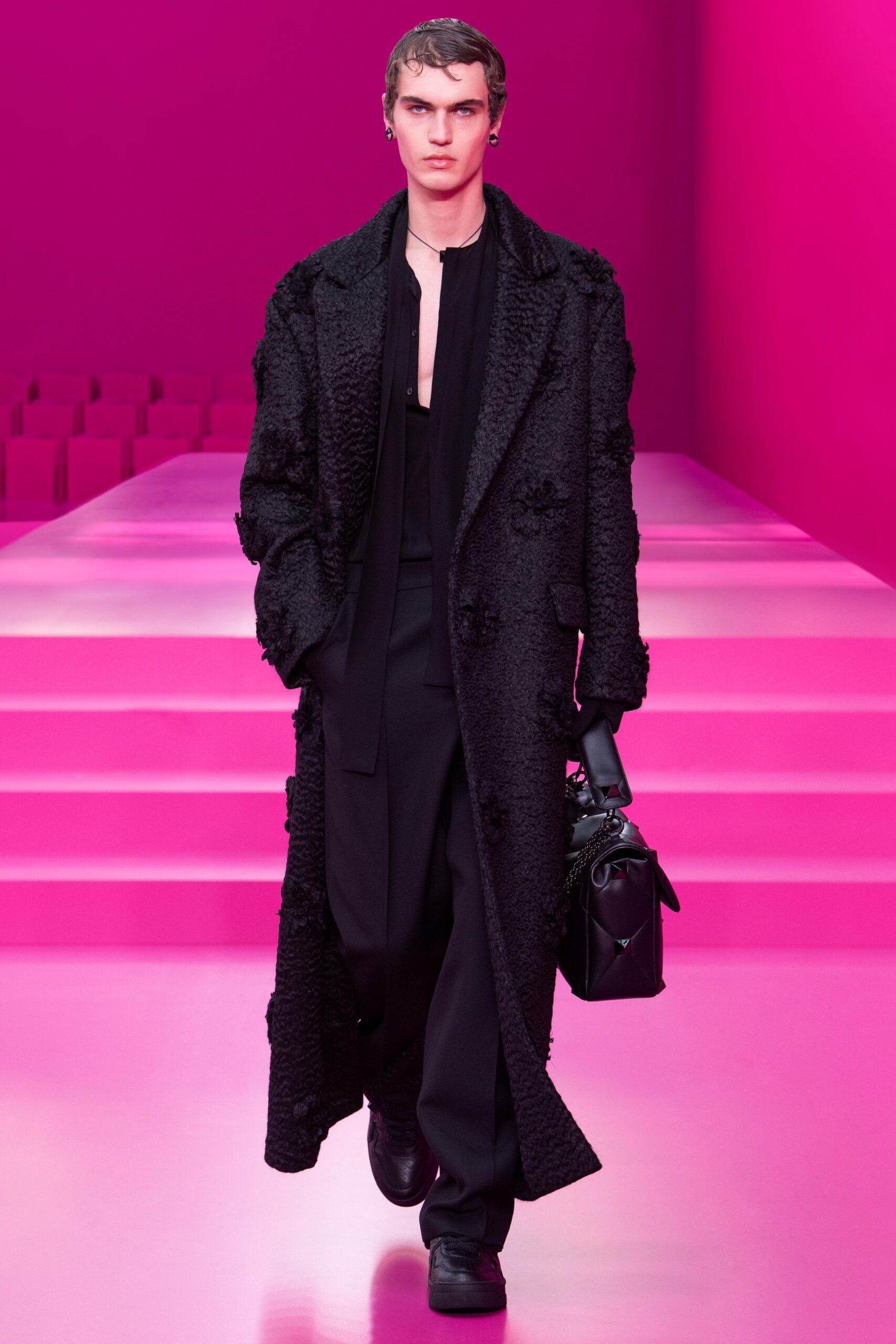 Valentino F/W 22 Look 72