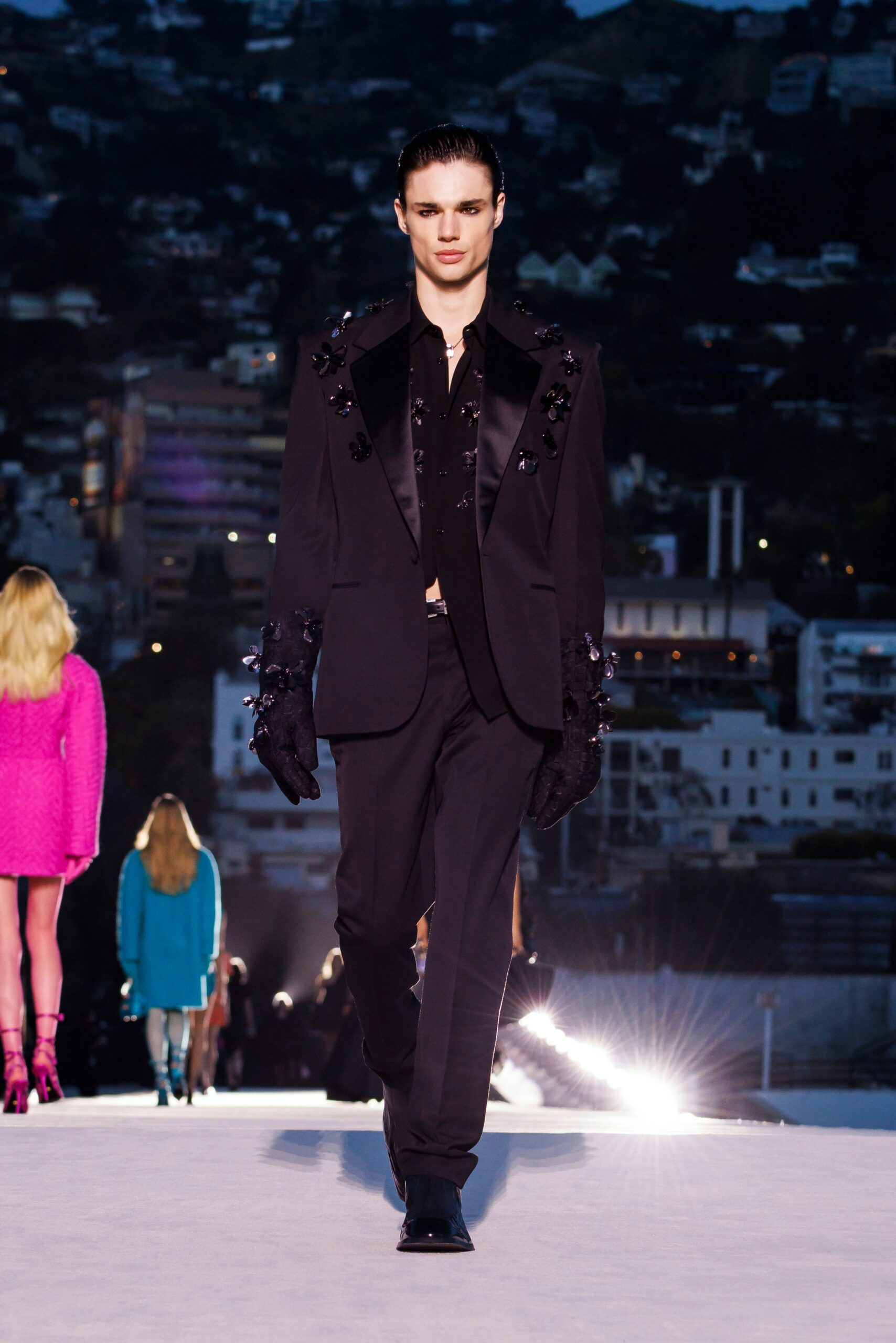 Versace F/W 23 Look 72