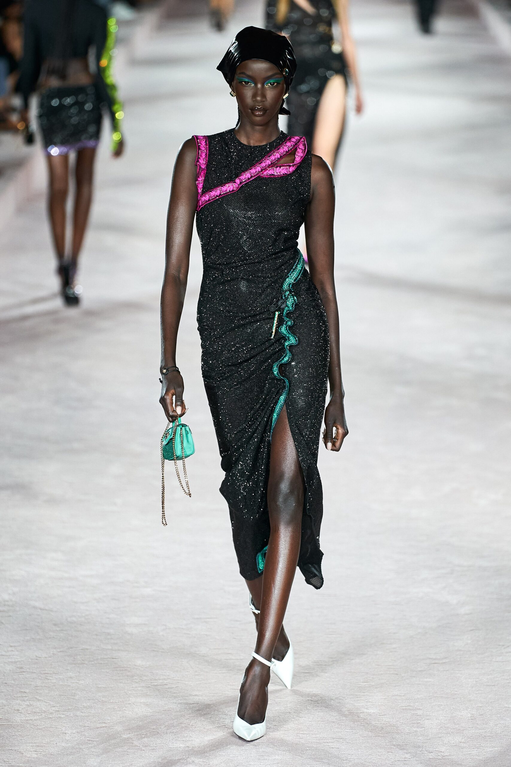 Versace S/S 22 Look 73