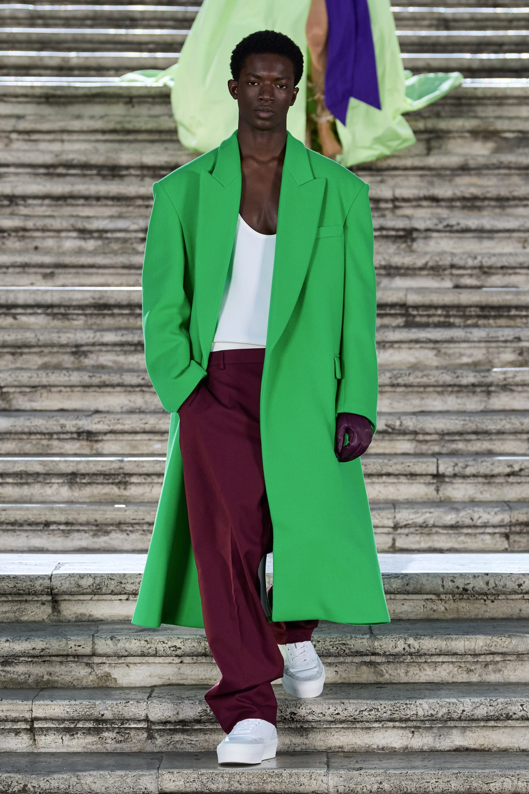 Valentino F/W 22 Couture Look 82