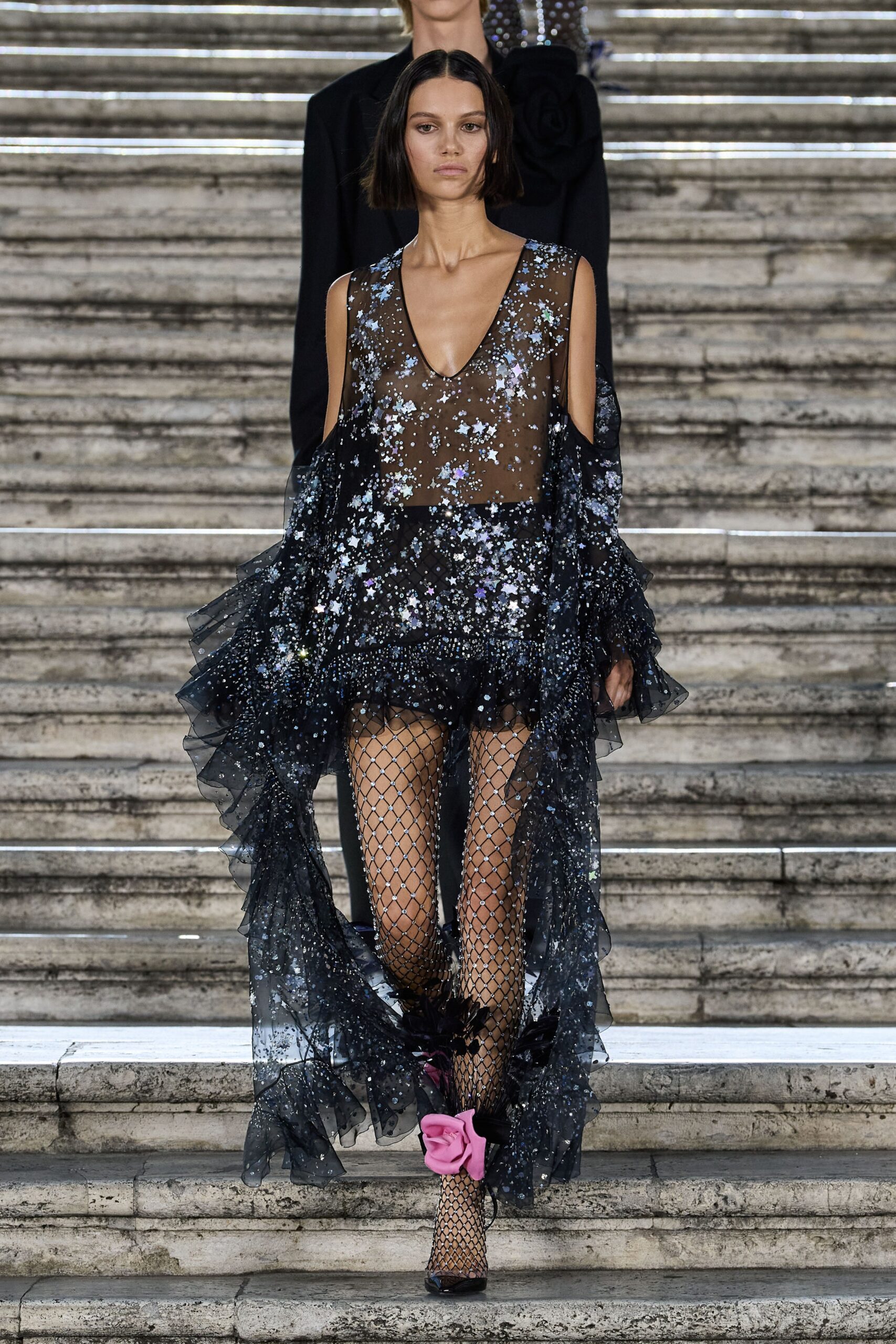 Valentino F/W 22 Couture Look 84