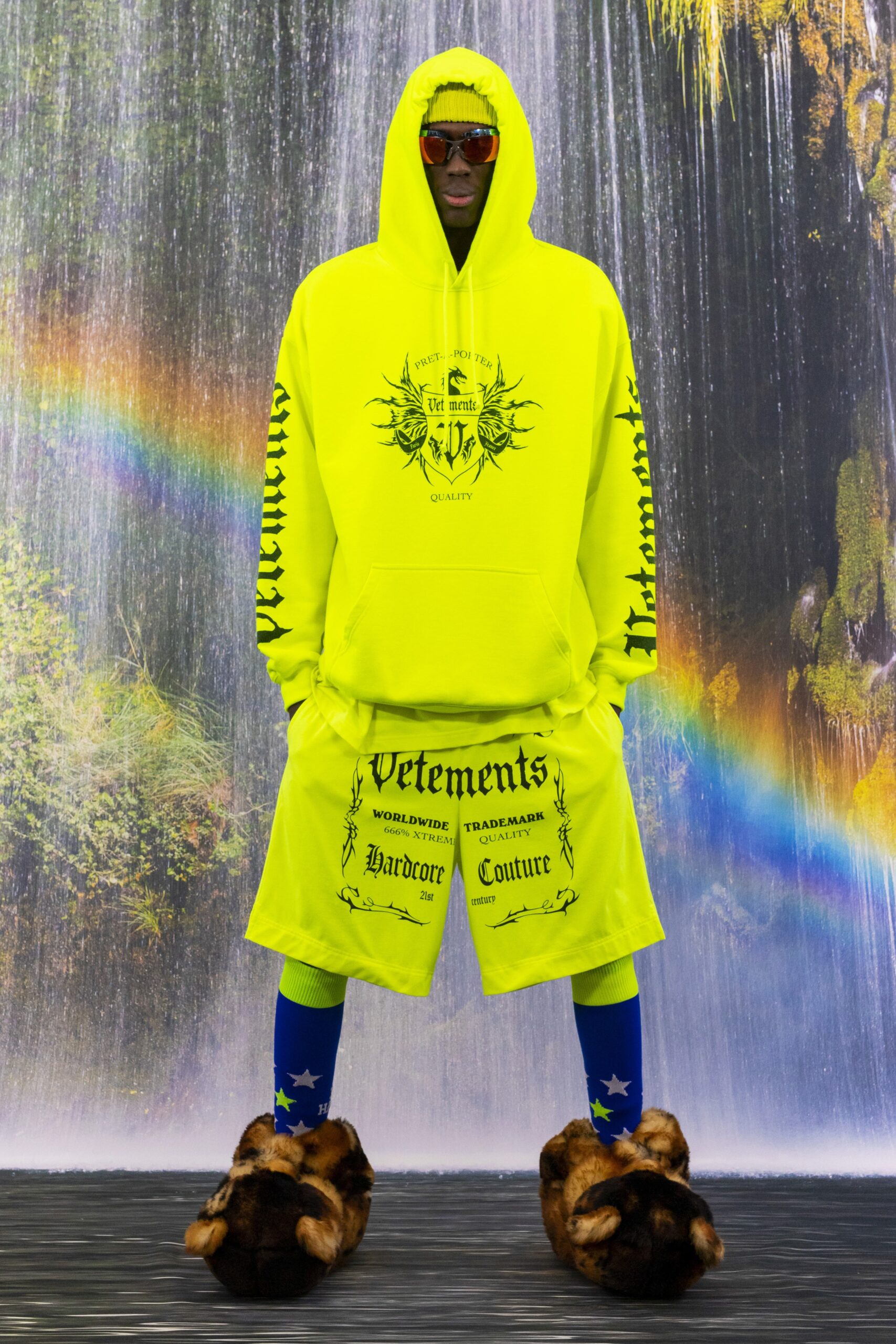 Vetements F/W 21 Menswear Look 86