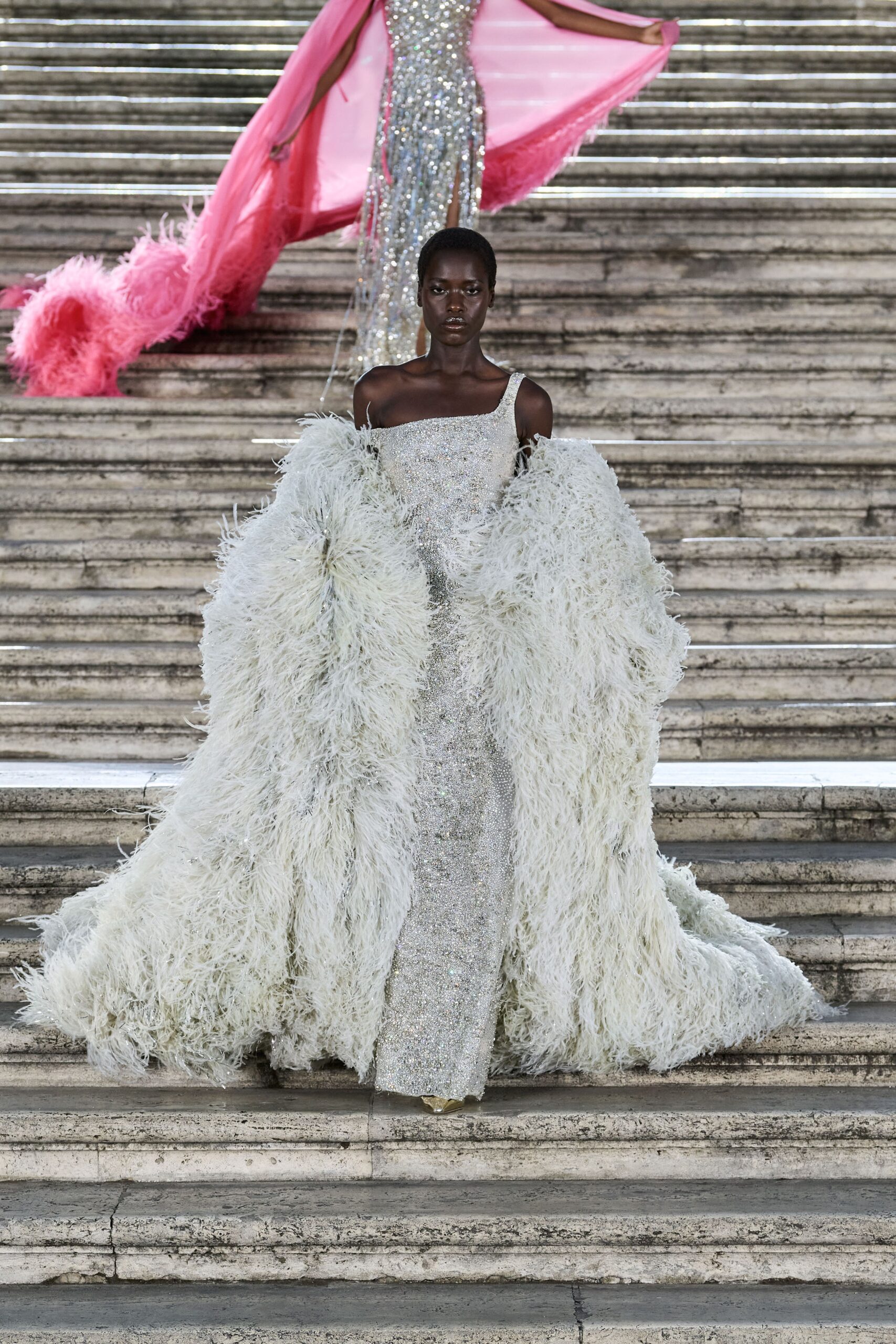 Valentino F/W 22 Couture Look 93