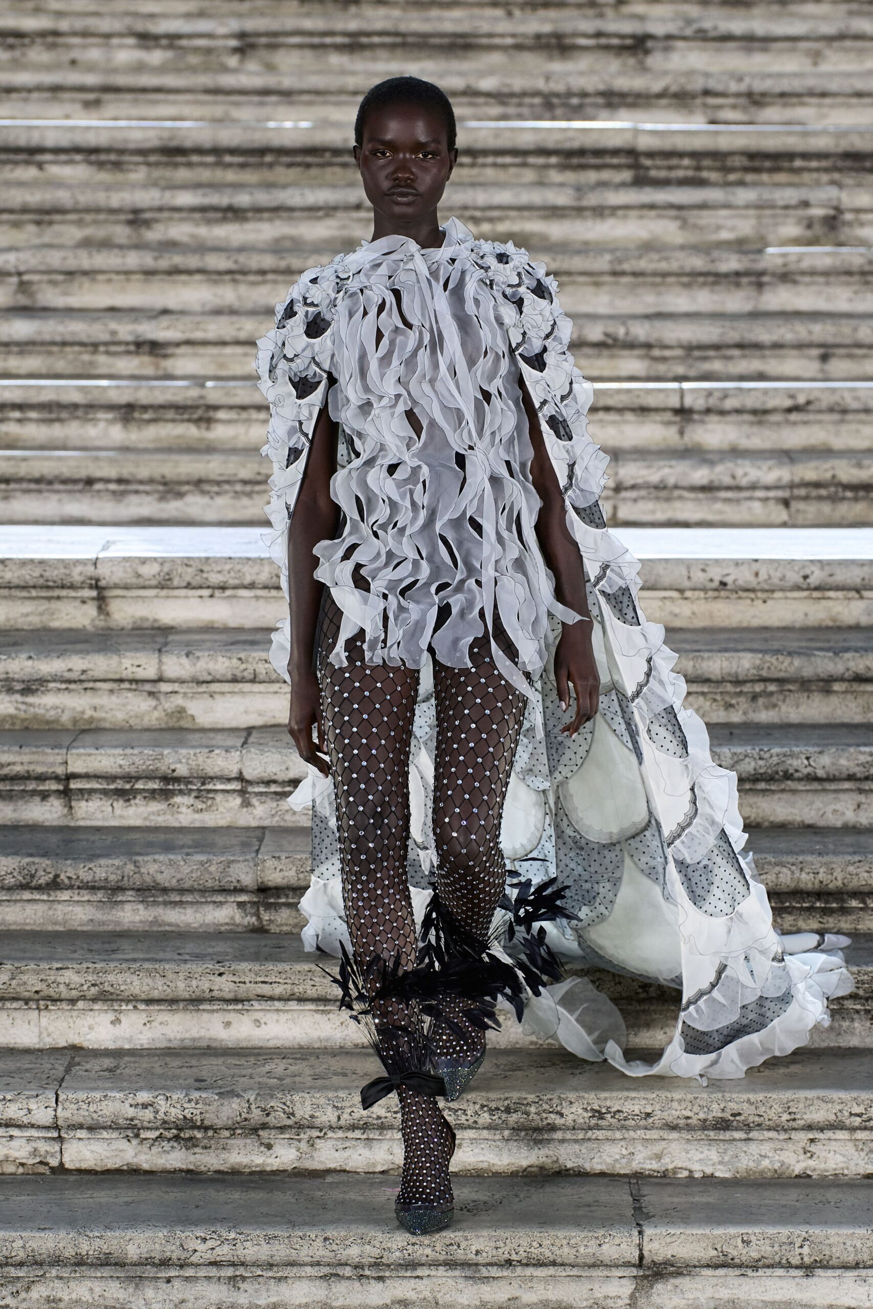 Valentino F/W 22 Couture Look 99