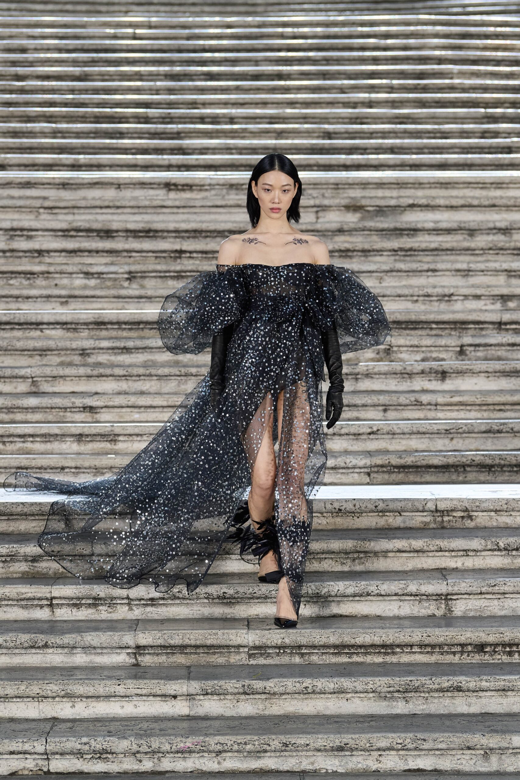 Valentino F/W 22 Couture Look 101
