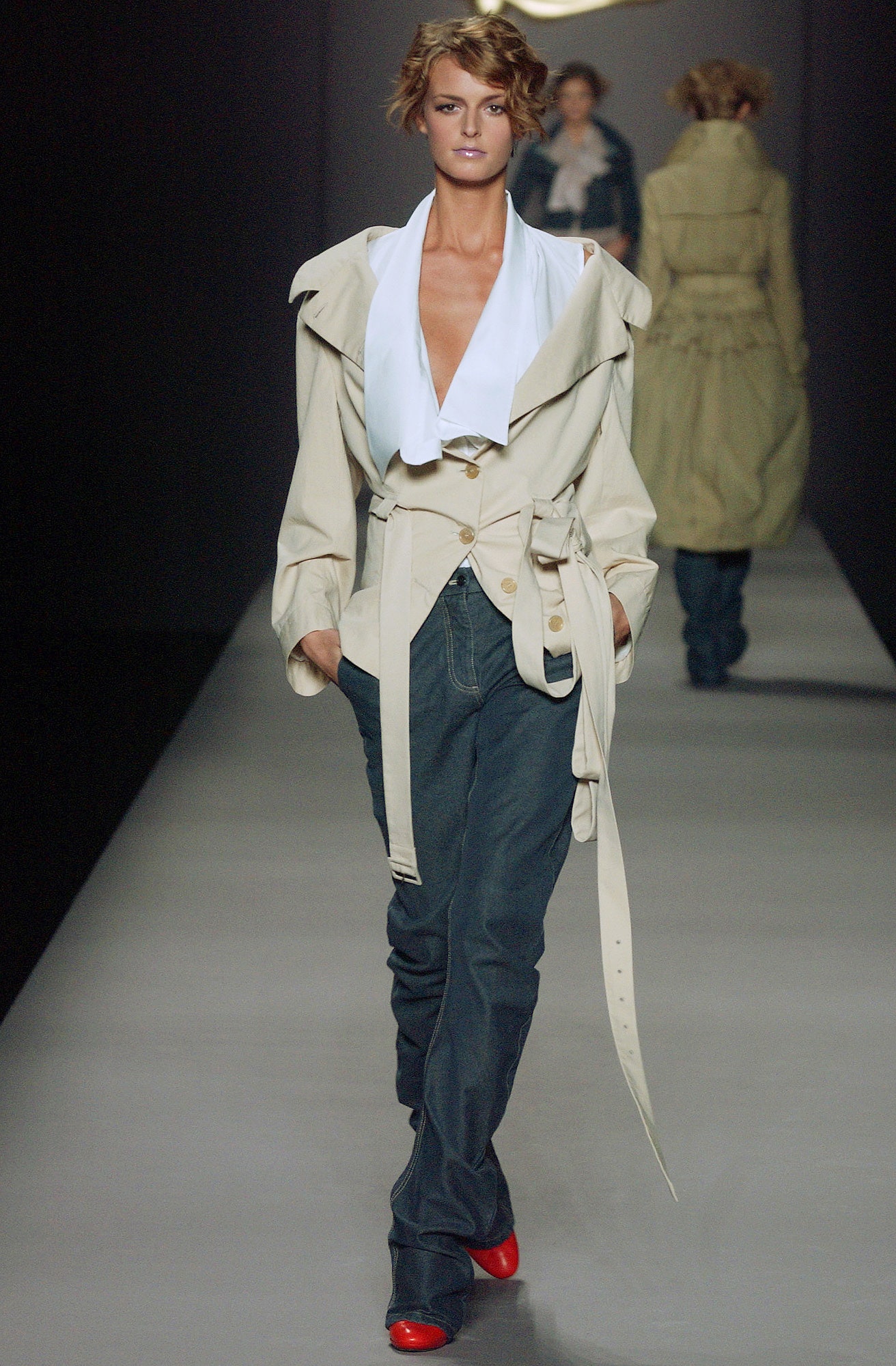 Viktor & Rolf S/S 04 Look 11