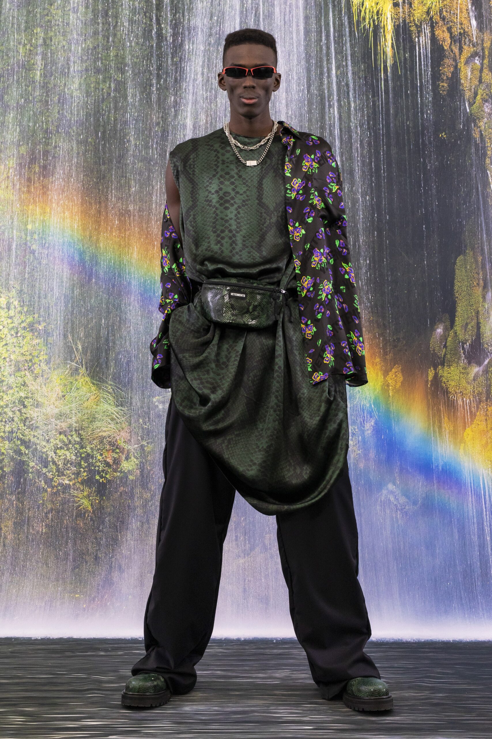 Vetements F/W 21 Menswear Look 111