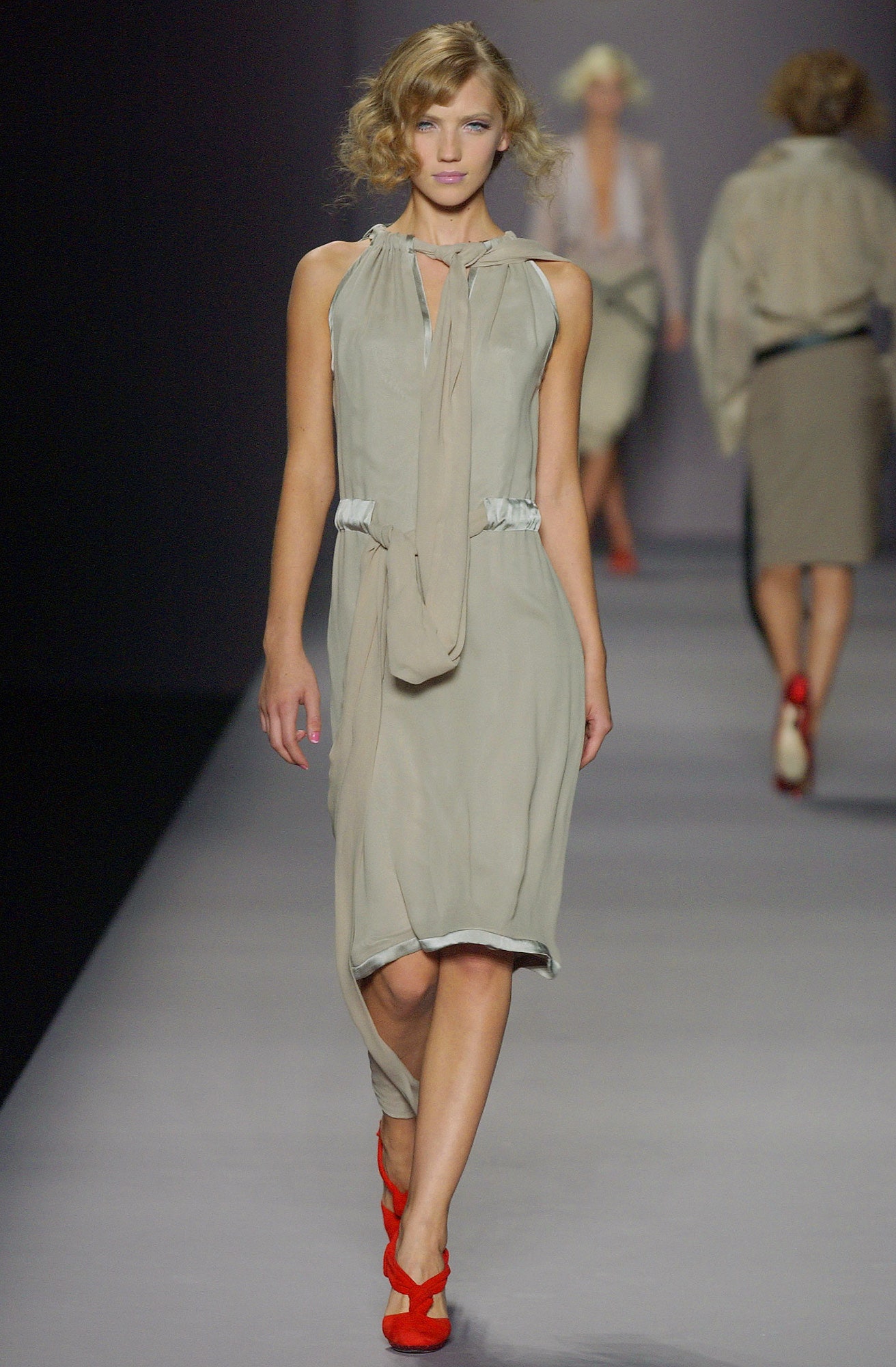 Viktor & Rolf S/S 04 Look 21