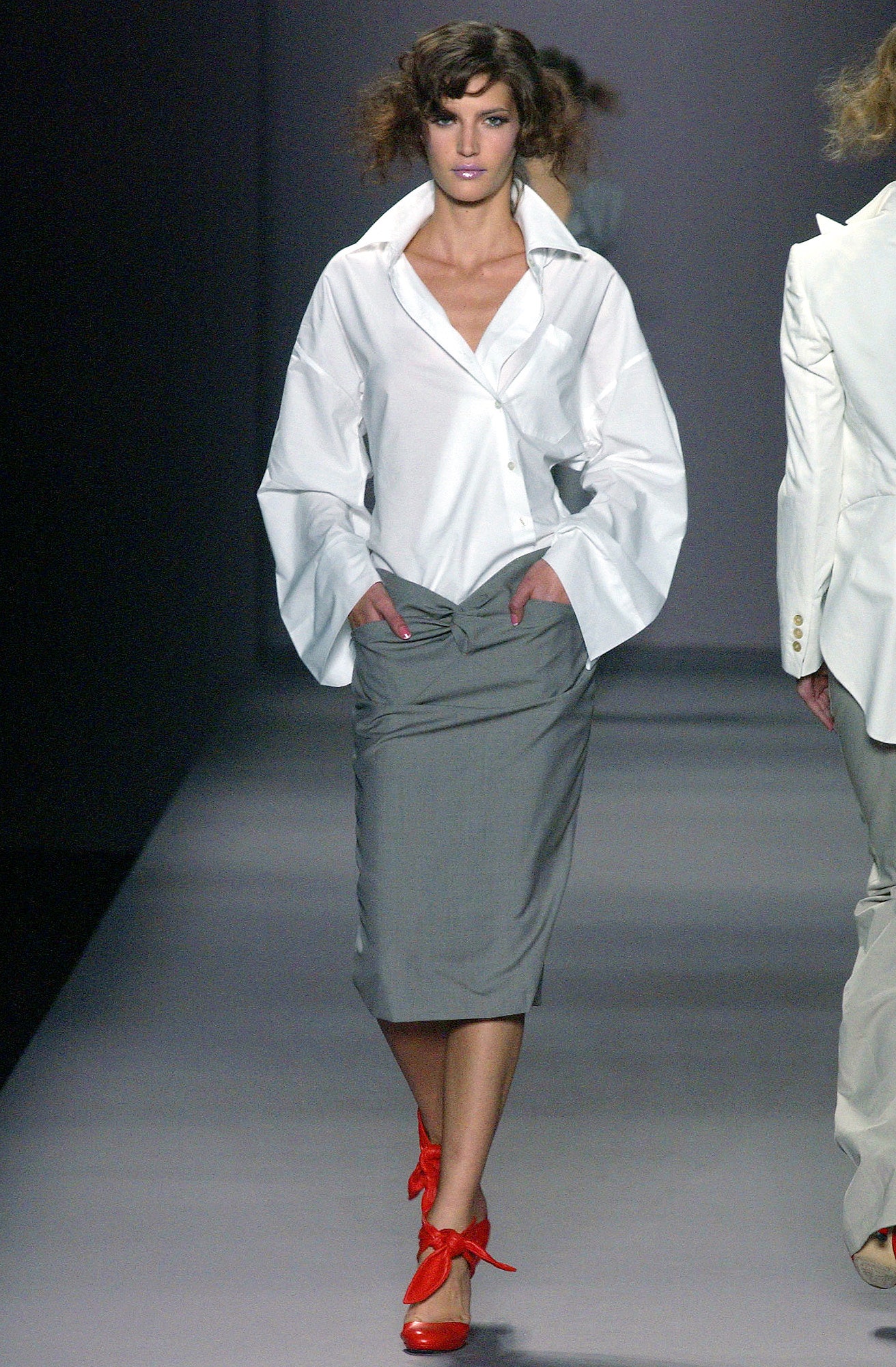 Viktor & Rolf S/S 04 Look 25
