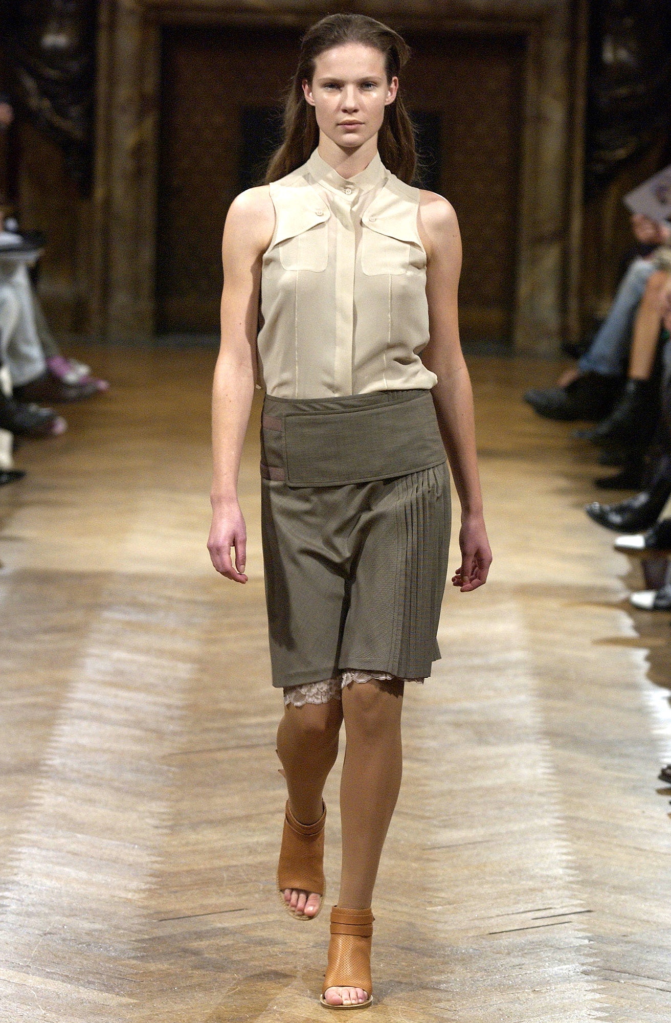 Veronique Branquinho S/S 04 Look 27