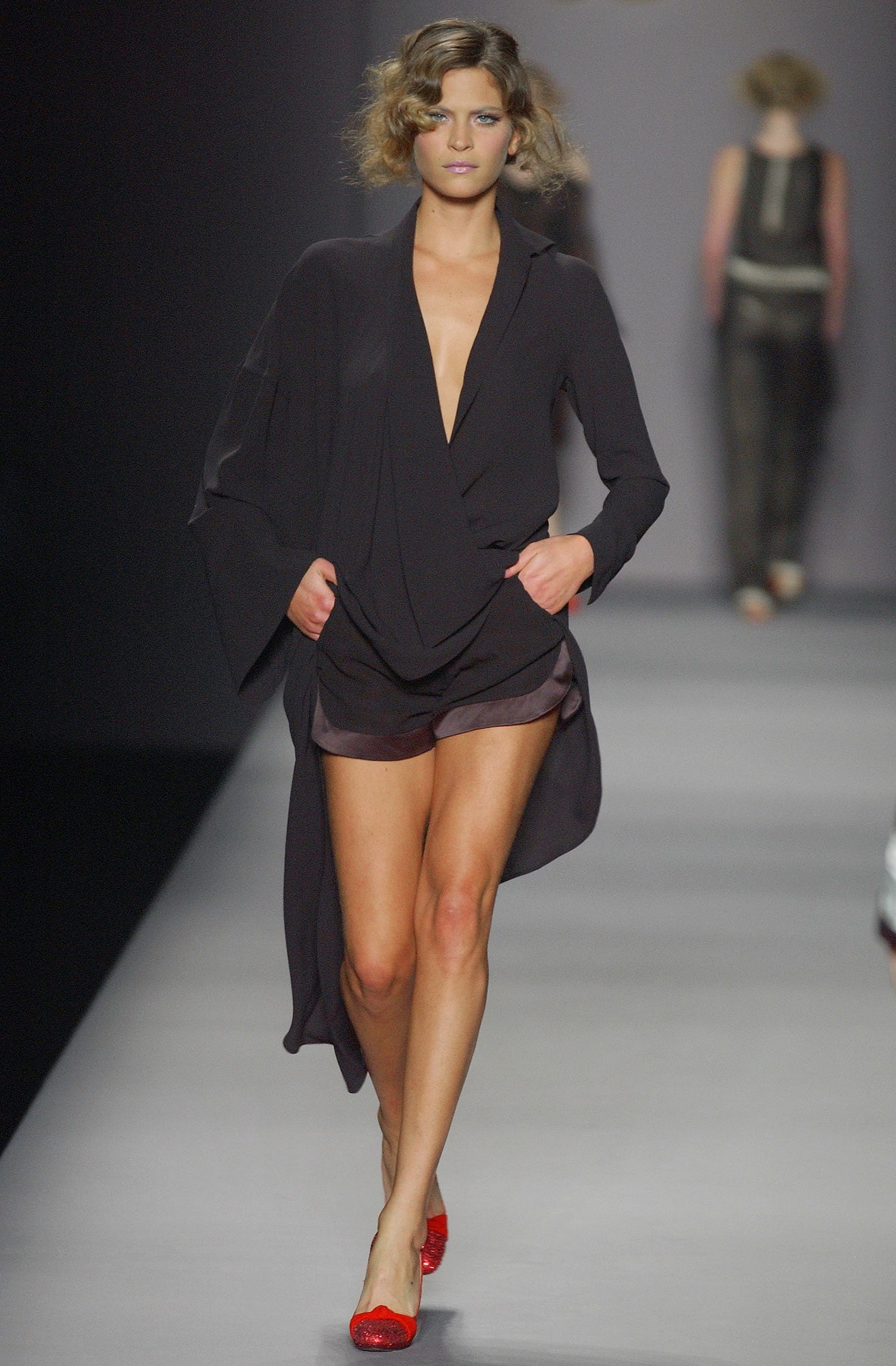 Viktor & Rolf S/S 04 Look 34