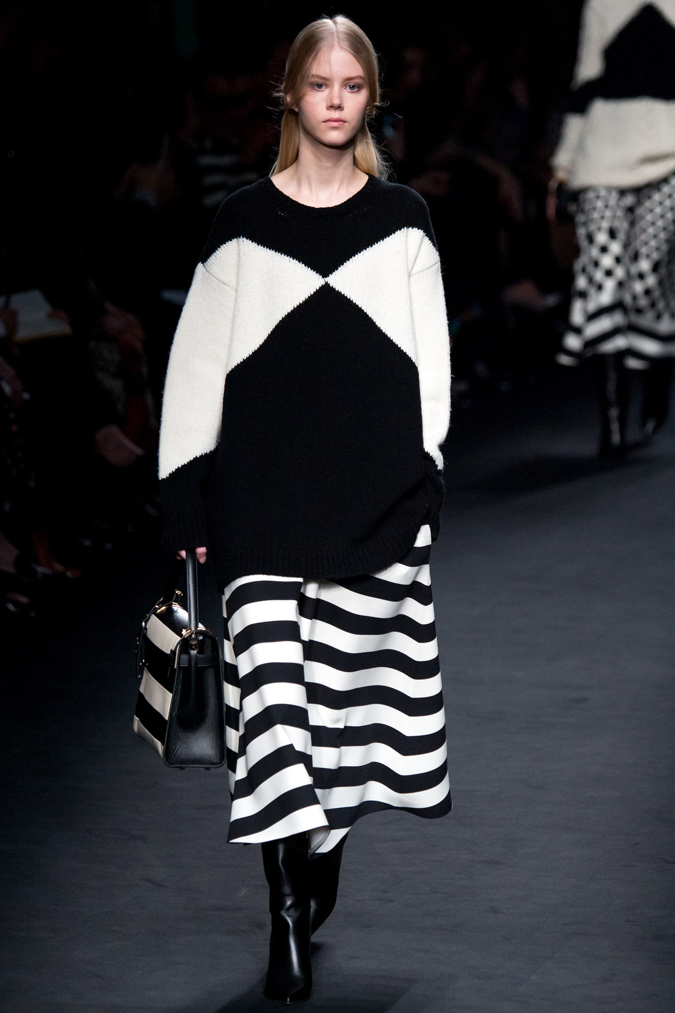 Valentino F/W 15 Look 4