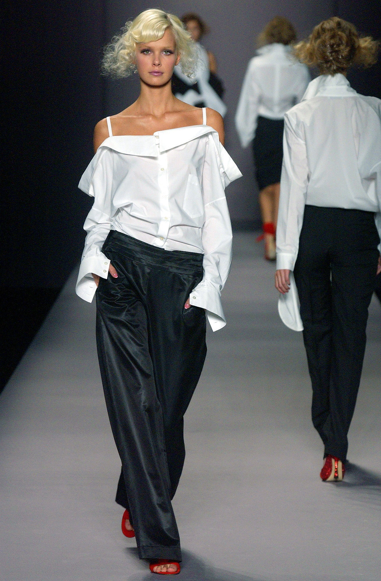 Viktor & Rolf S/S 04 Look 40