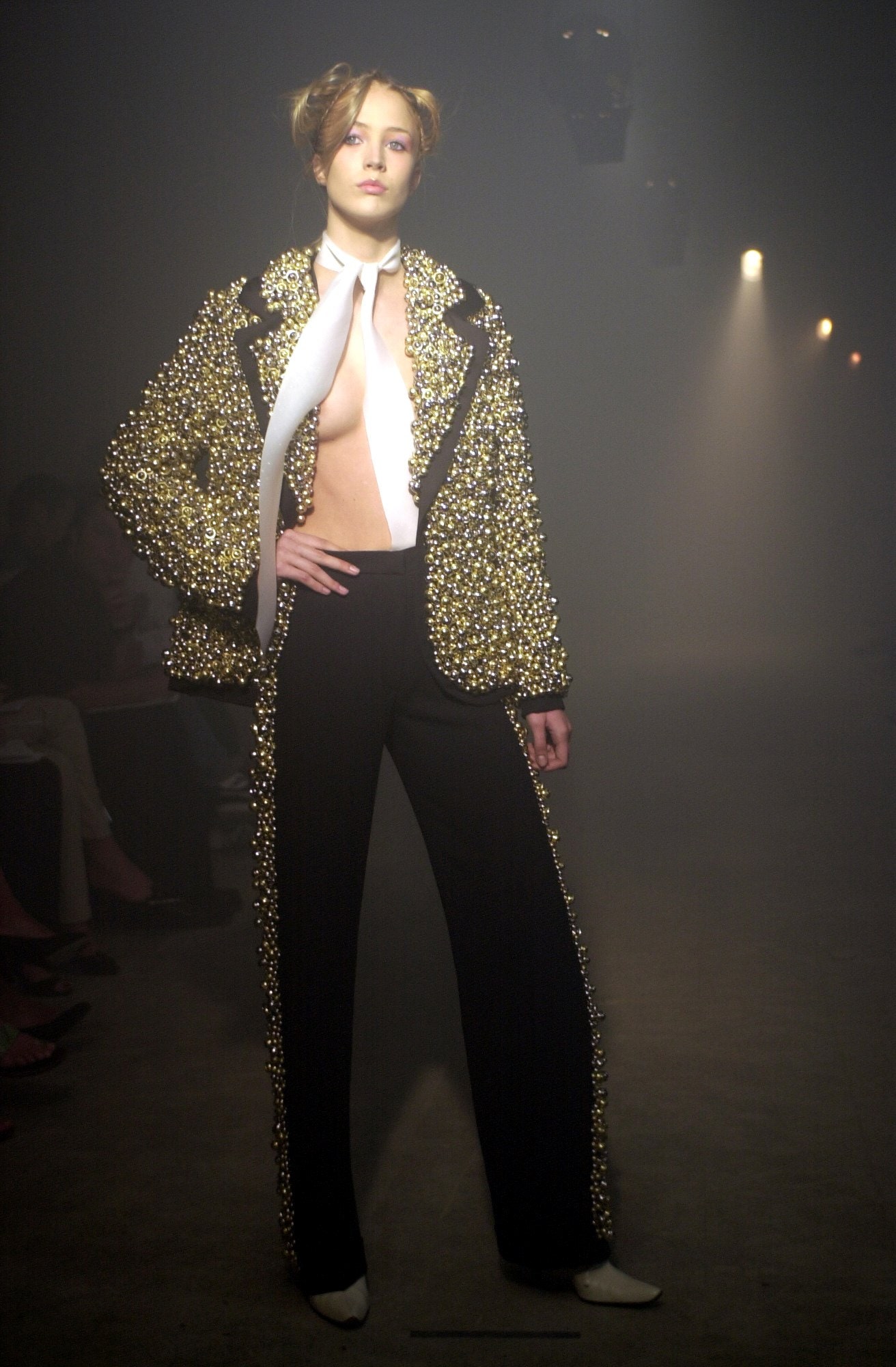 Viktor & Rolf F/W 00 Couture Look 5