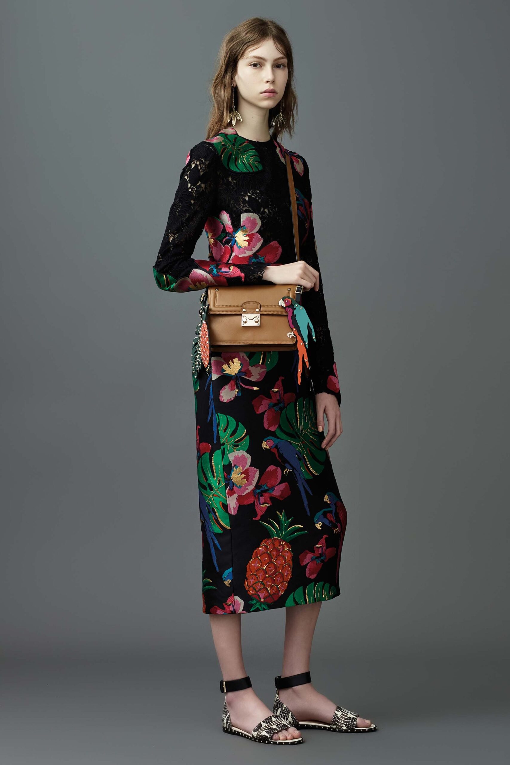 Valentino Resort 17 Look 1