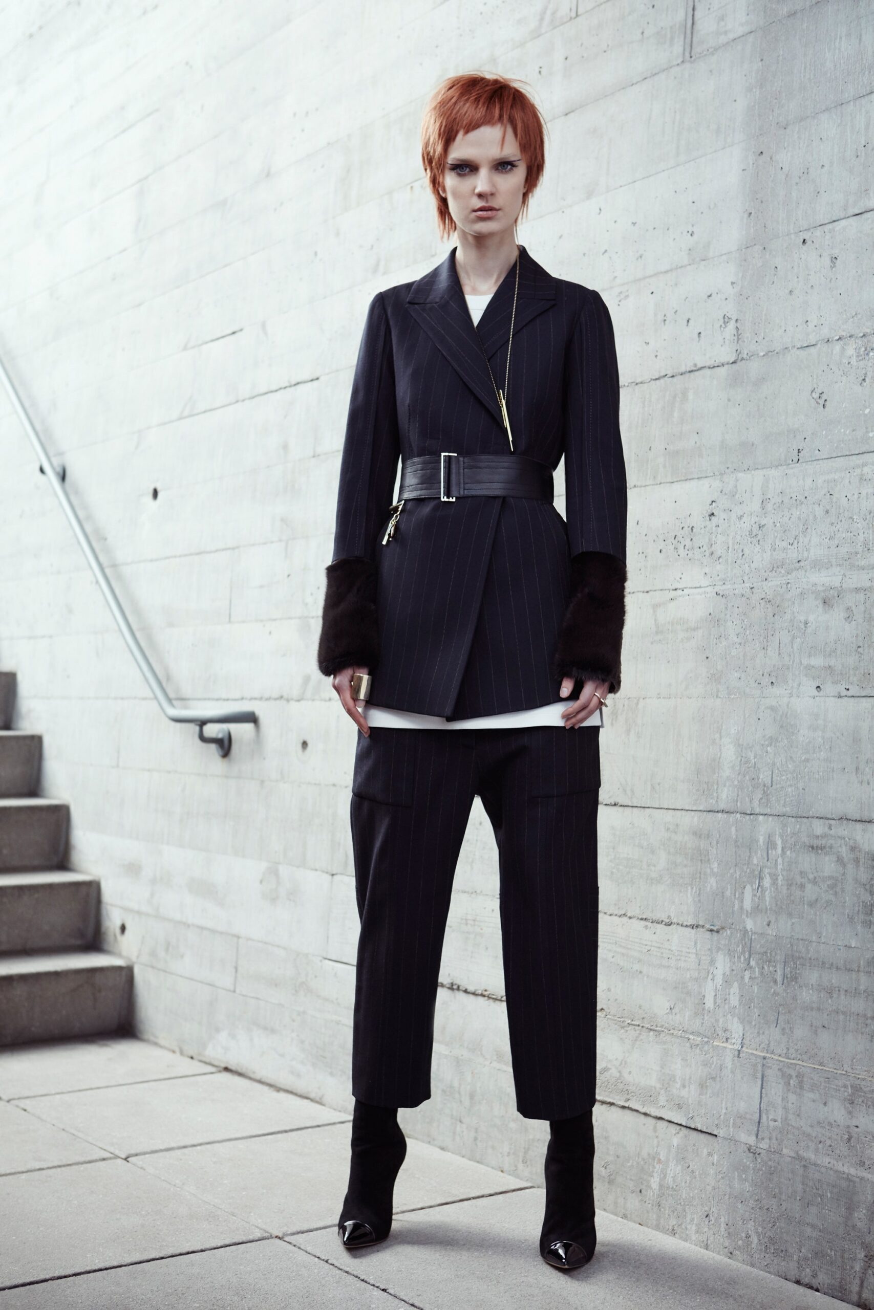 Victor Alfaro Fall 2016 Ready-to-Wear
