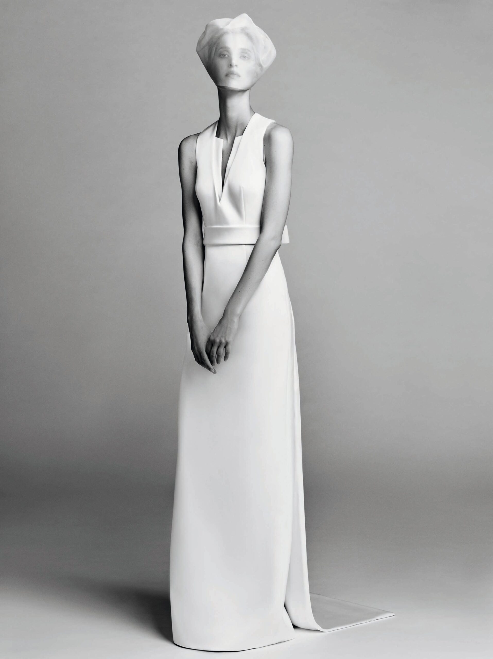 Viktor & Rolf F/W 17 Bridal Look 1