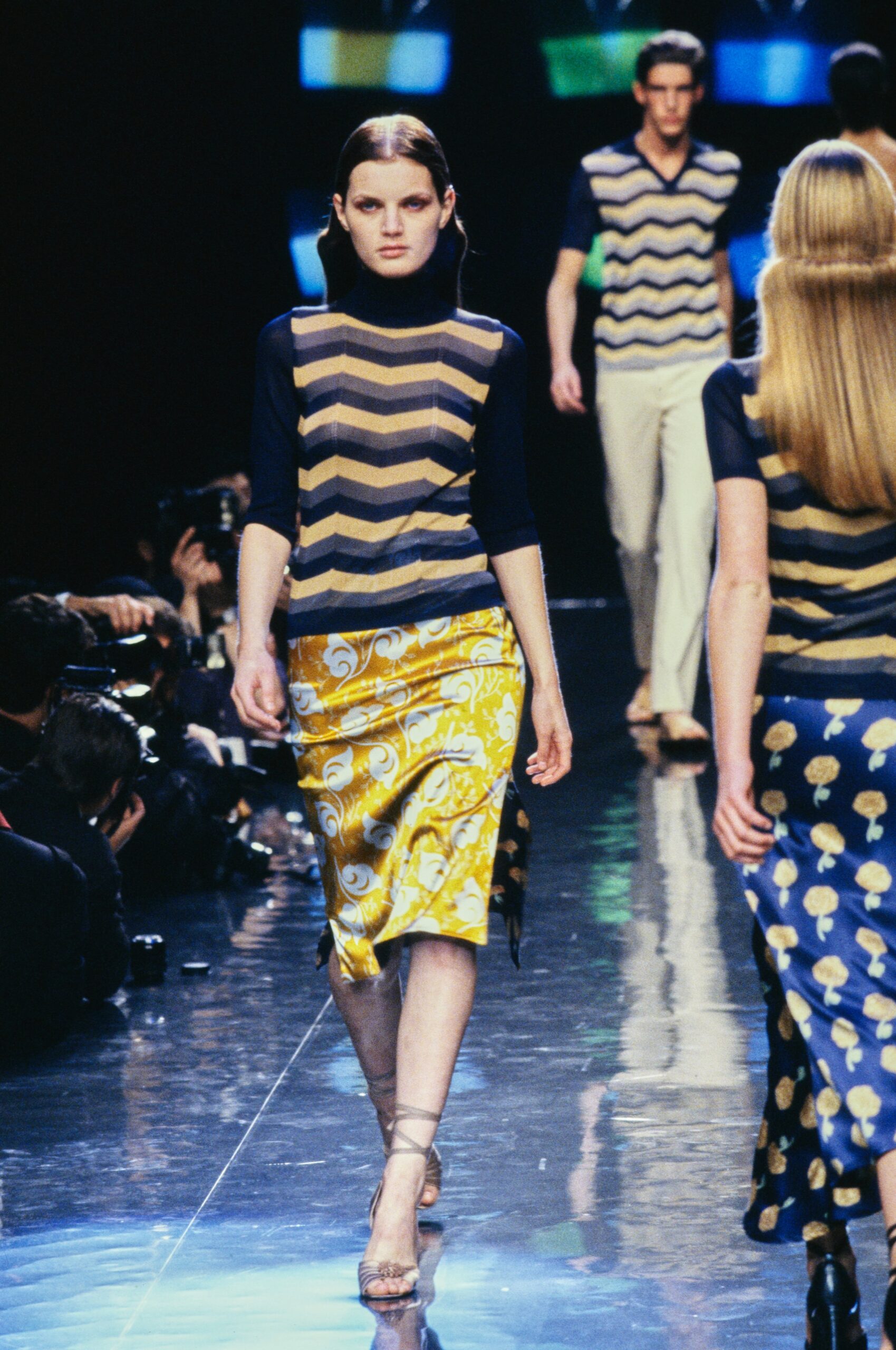 Versus Versace S/S 97 Look 11